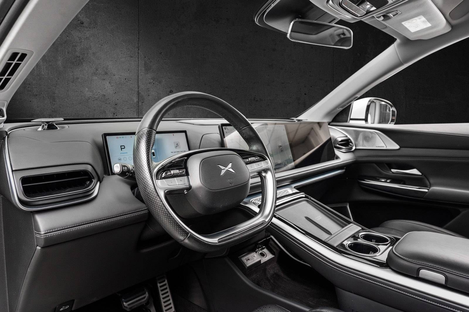 XPENG G9 Performance, 551ps, 2023