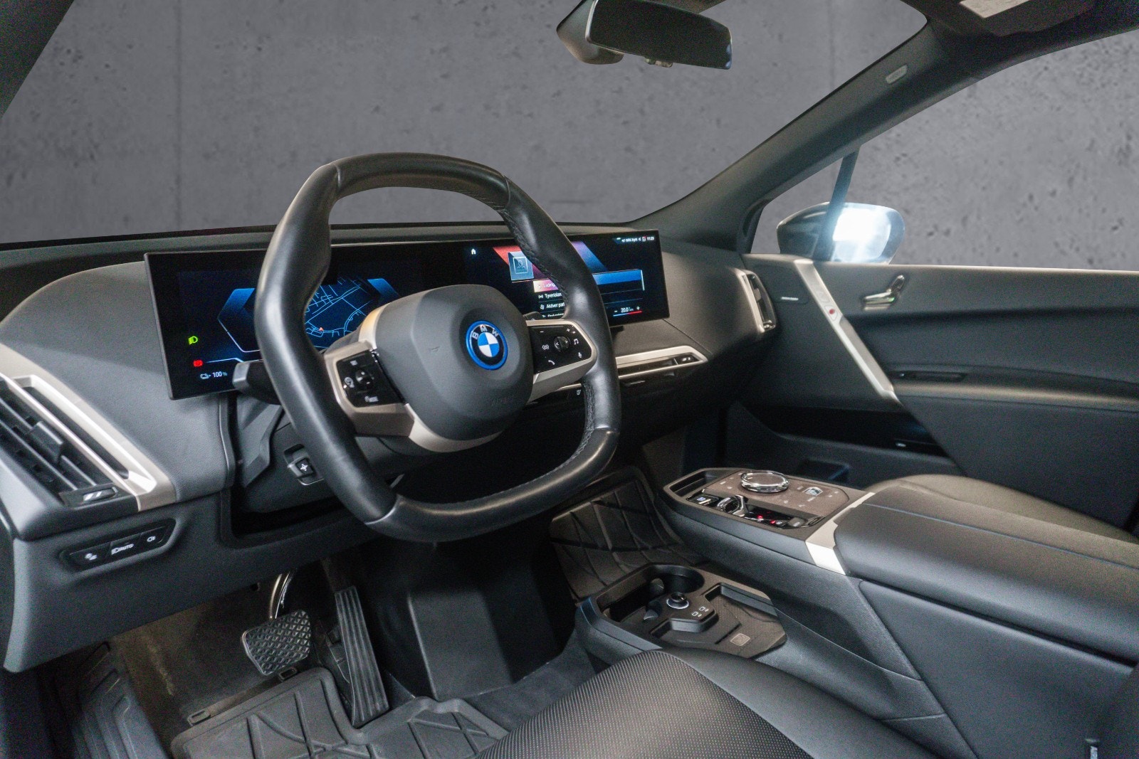 BMW iX xDrive40, 326hk, 2023