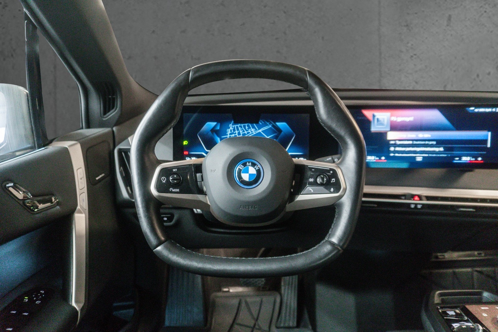 BMW iX xDrive40, 326hk, 2023