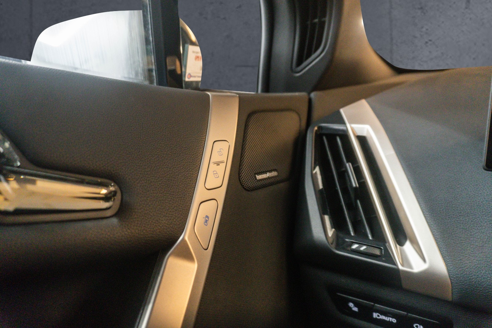 BMW iX xDrive40, 326hk, 2023