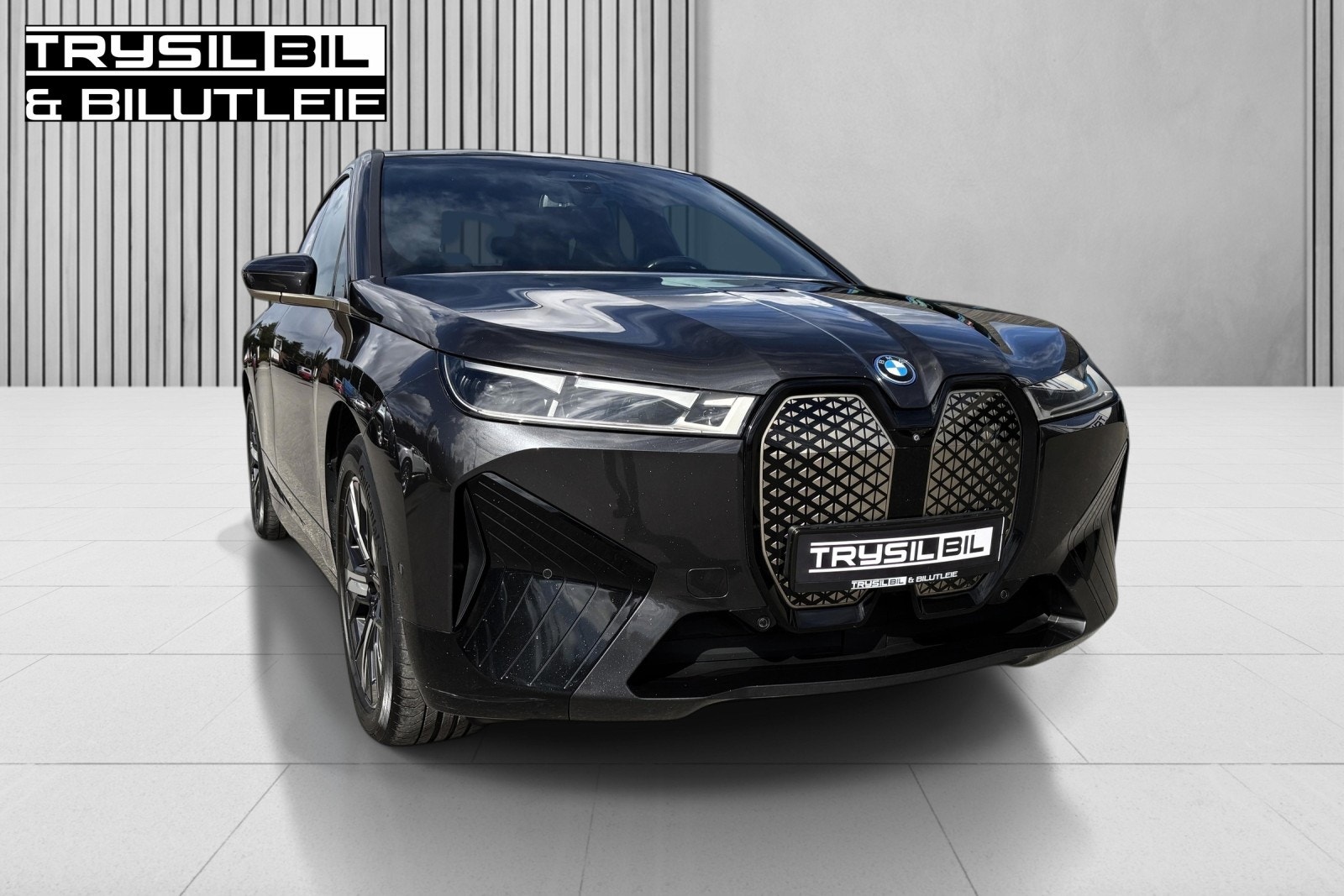 BMW iX xDrive50, 524hk, 2022