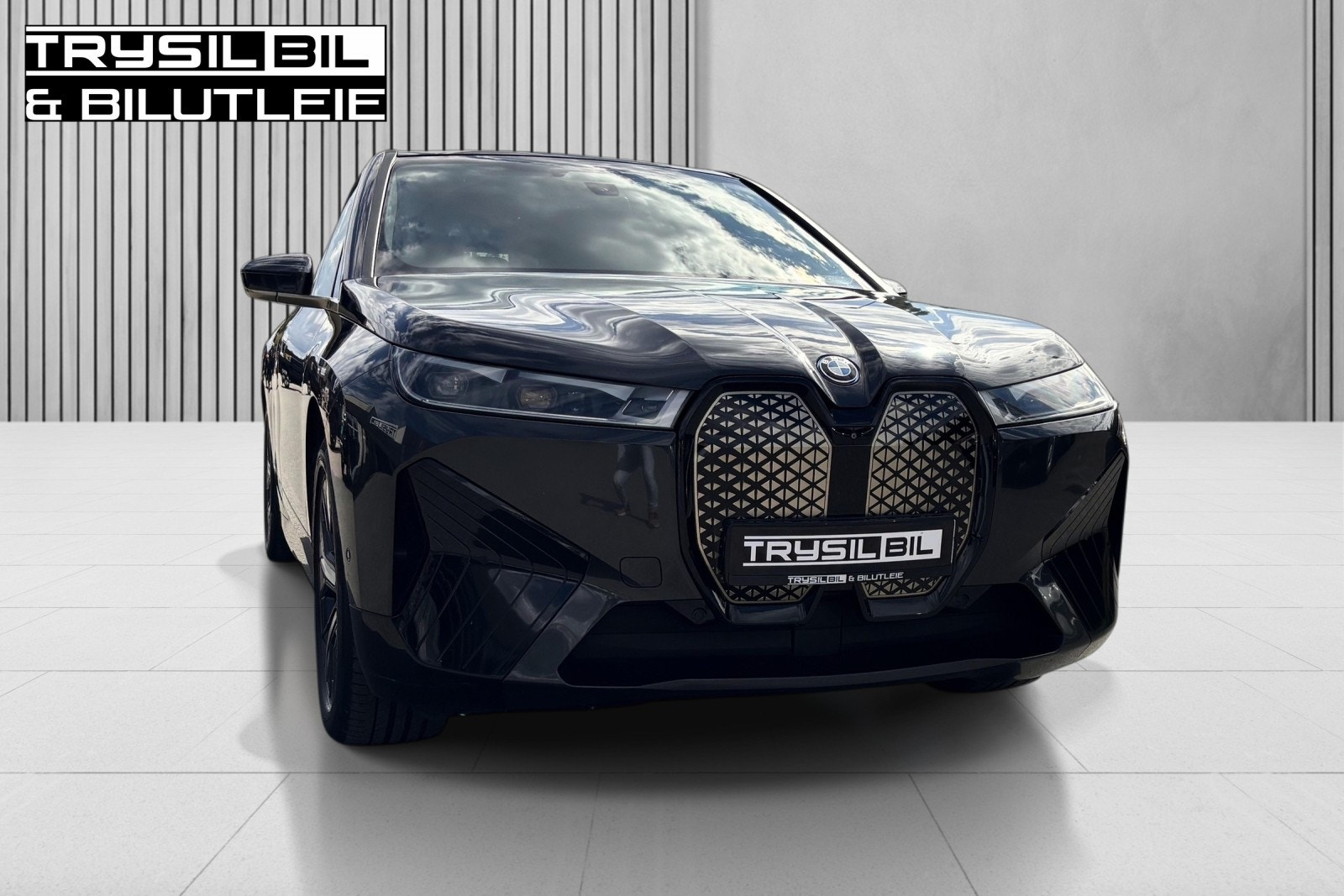BMW iX xDrive50, 524hk, 2022