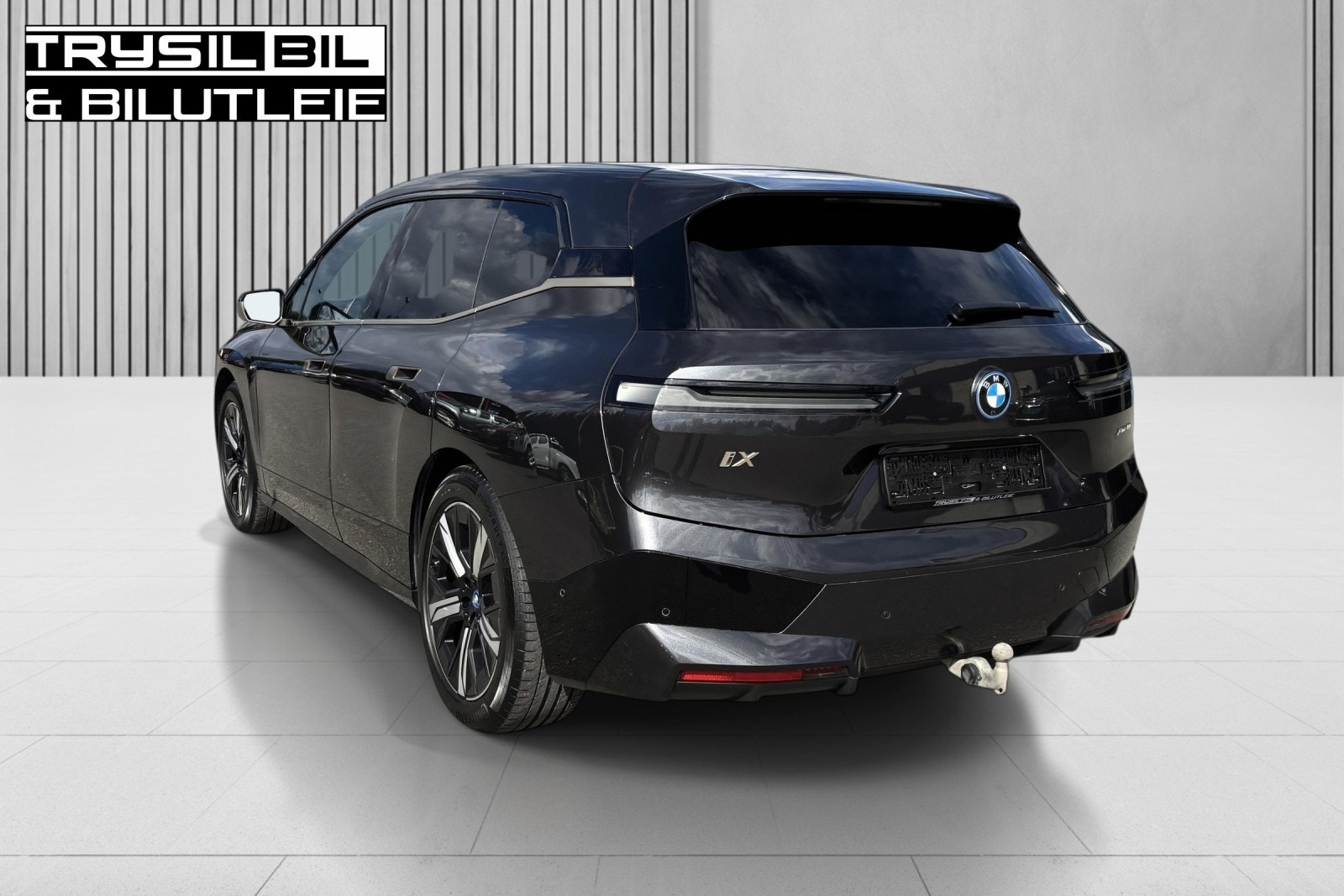 BMW iX xDrive50, 524hk, 2022