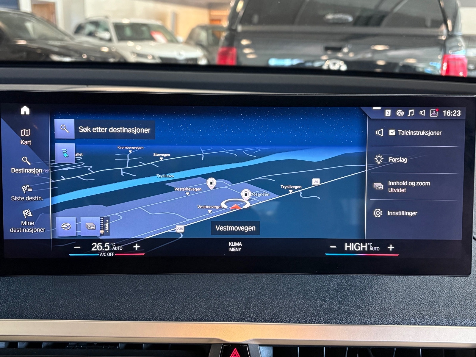 BMW iX xDrive50, 524hk, 2022