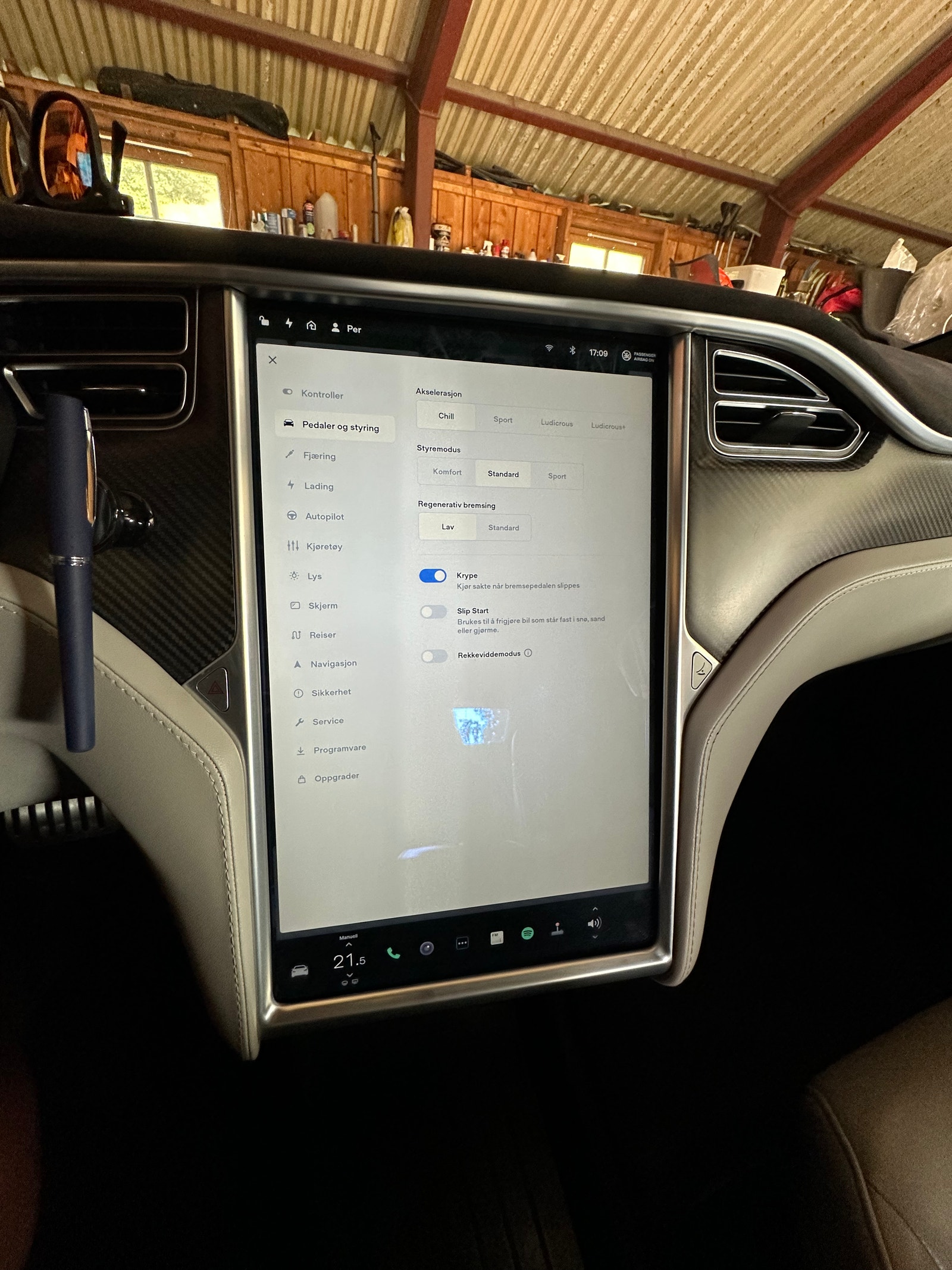 Tesla Model S P85D, 511ps, 2015