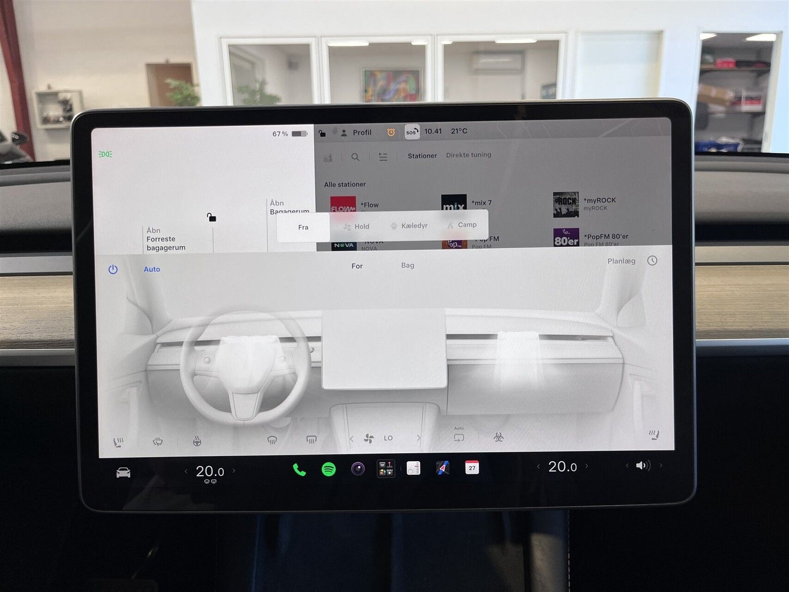 Tesla Model Y Standard Range RWD, 299hp, 2023