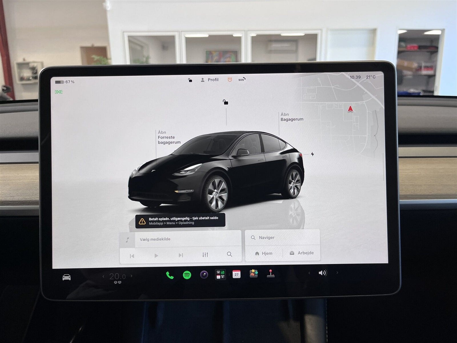 Tesla Model Y Standard Range RWD, 299hp, 2023