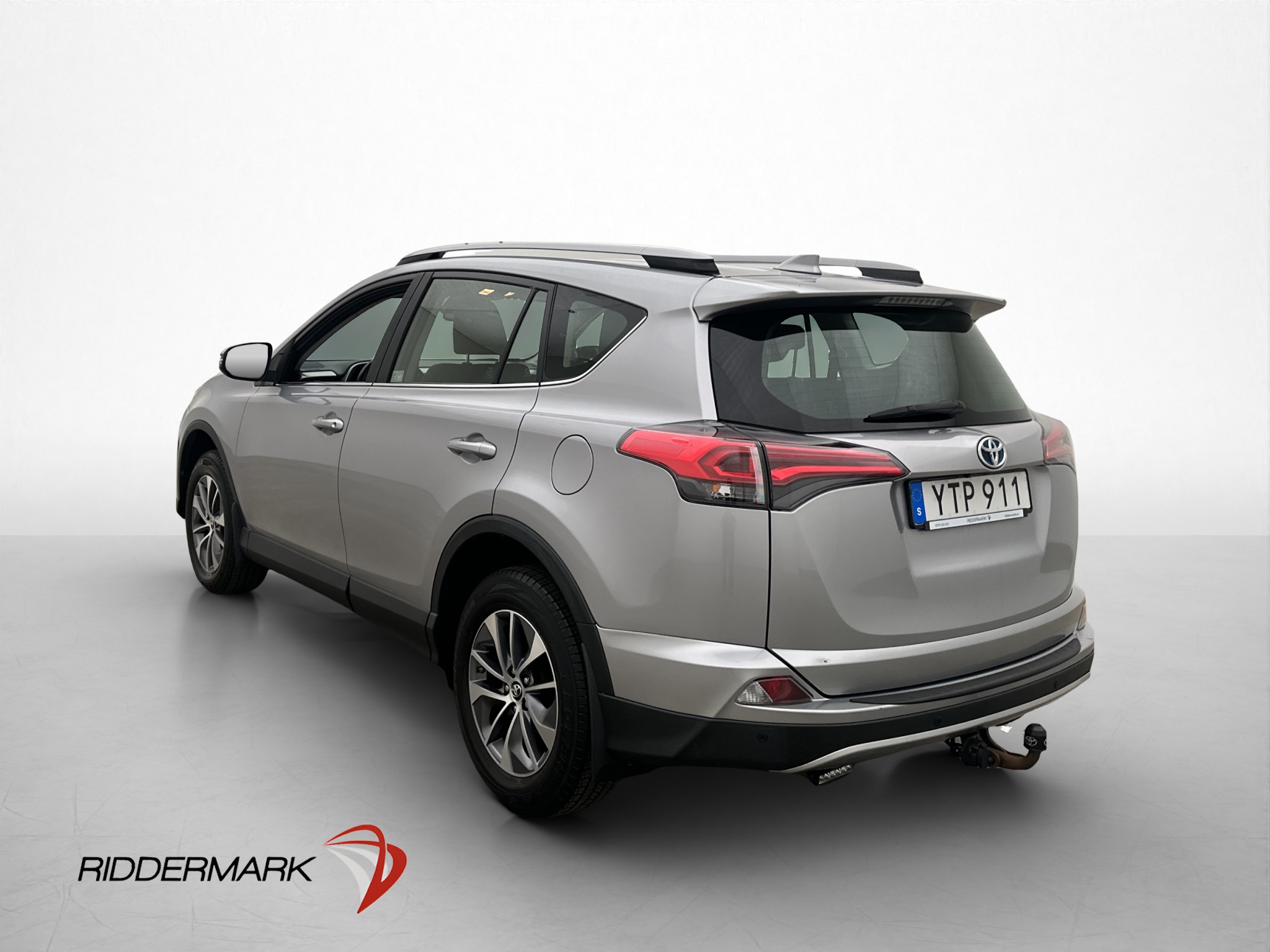 Toyota RAV4 Hybrid 2.5 Dual VVT-i AWD-i E-CVT, 197ps, 2018