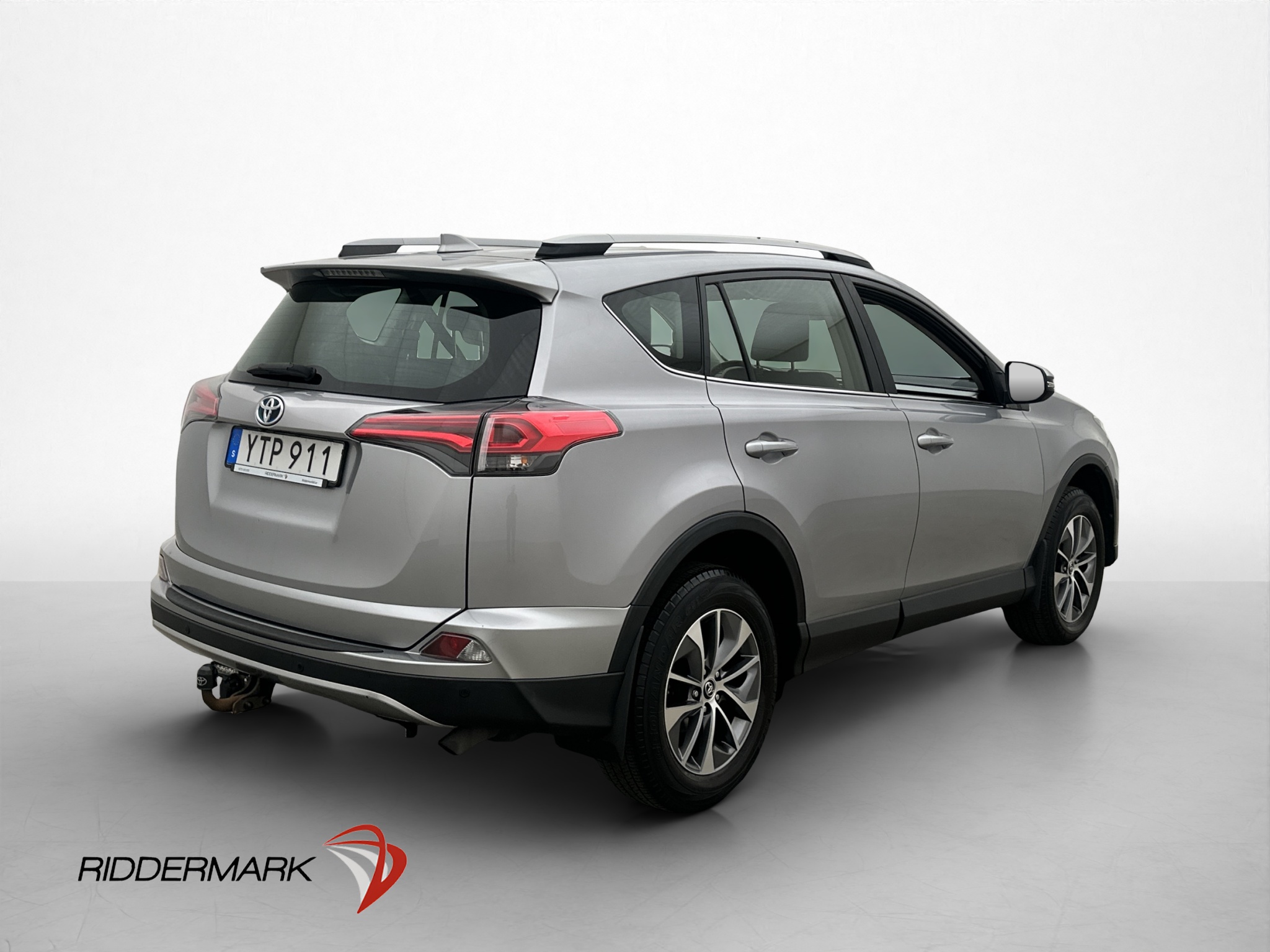 Toyota RAV4 Hybrid 2.5 Dual VVT-i AWD-i E-CVT, 197ps, 2018