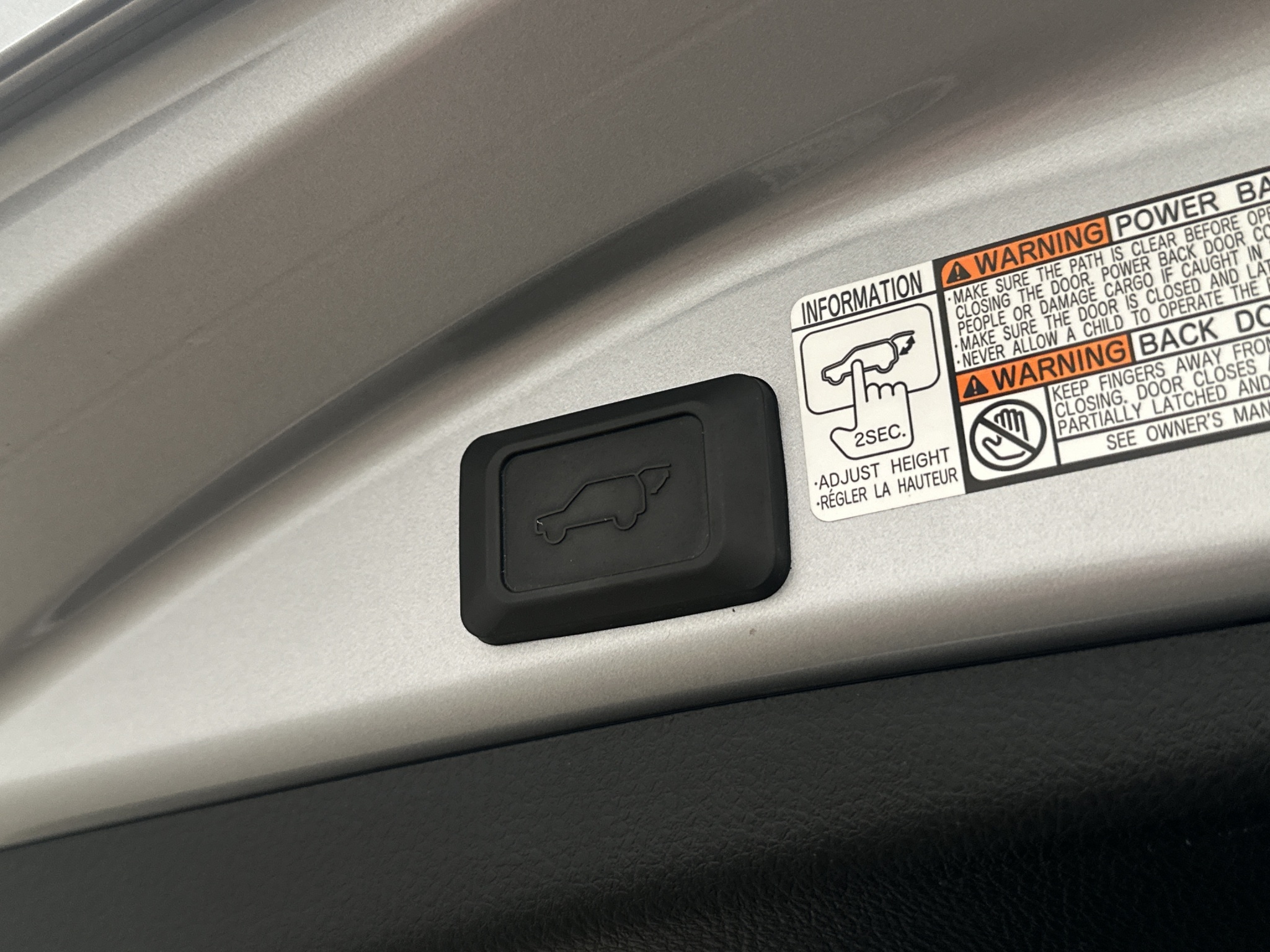 Toyota RAV4 Hybrid 2.5 Dual VVT-i AWD-i E-CVT, 197ps, 2018