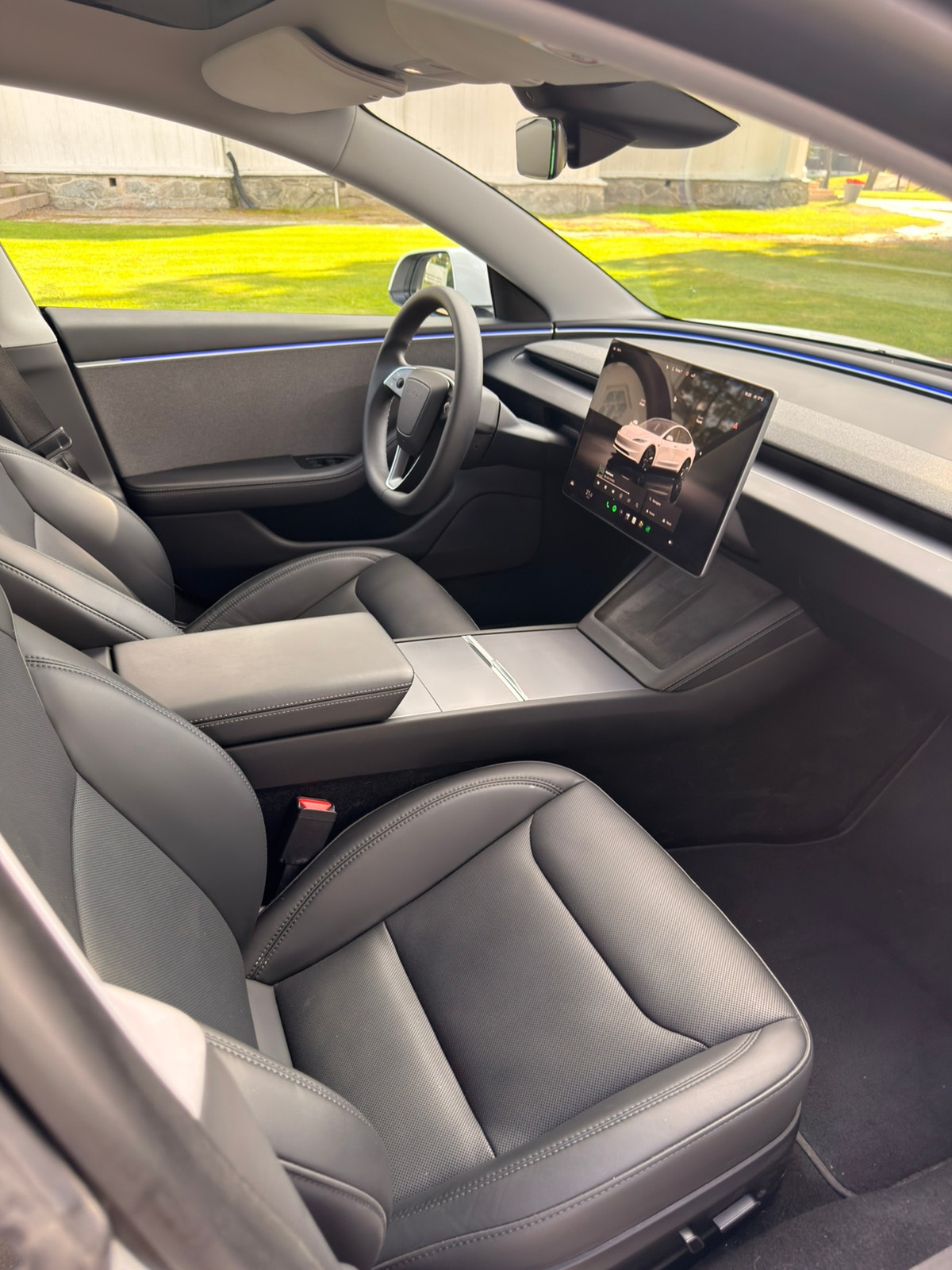Tesla Model 3 Standard Range, 283hp, 2024