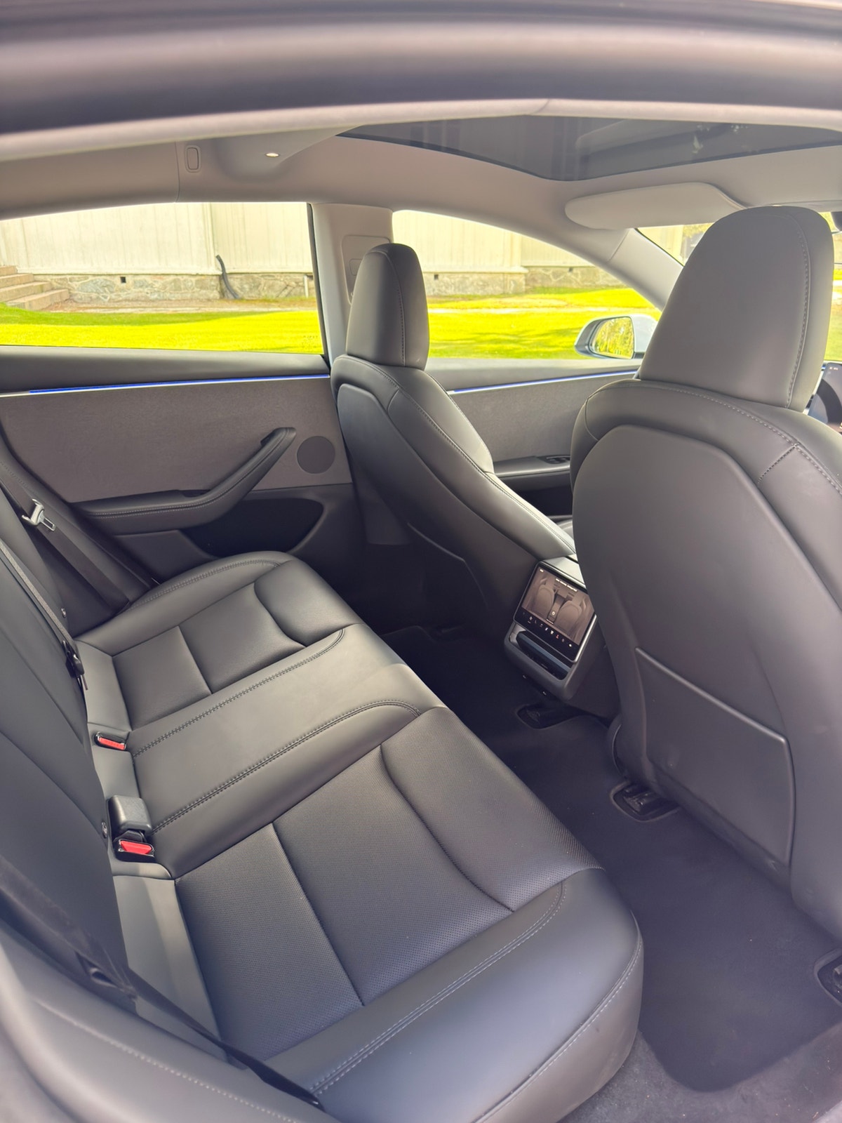 Tesla Model 3 Standard Range, 283hp, 2024