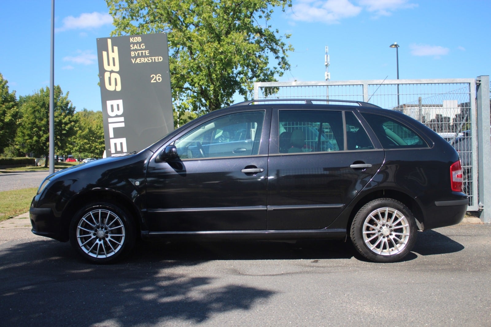 Škoda Fabia Stasjonsvogn 1.4 Manuell, 5-trinn, 75hk, 2006