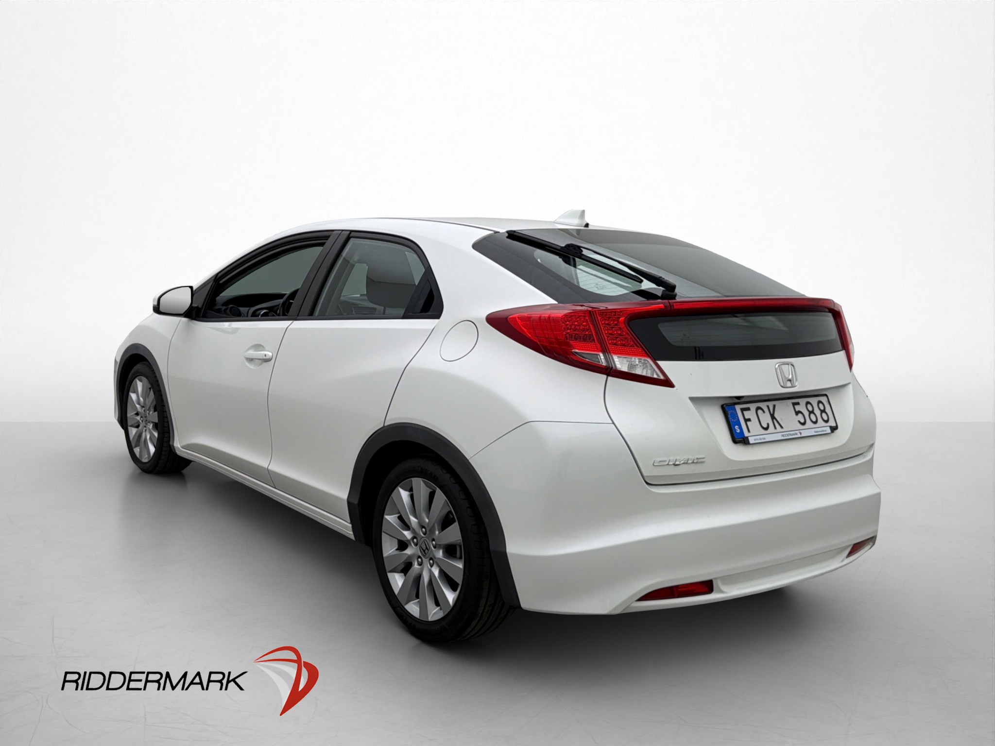 Honda Civic 1.8 i-VTEC Manuell, 6-trinn, 142hk, 2013