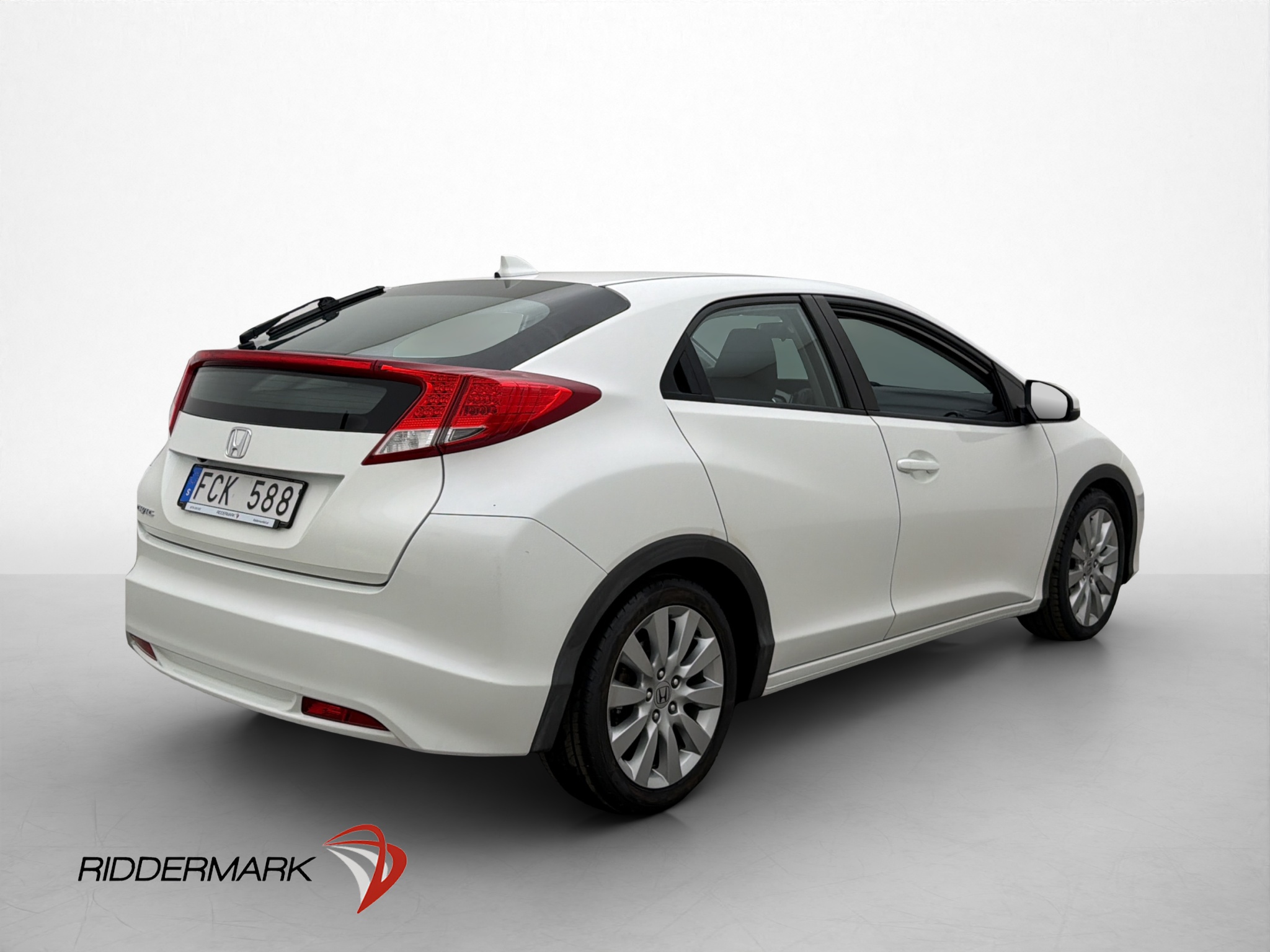 Honda Civic 1.8 i-VTEC Manuell, 6-trinn, 142hk, 2013