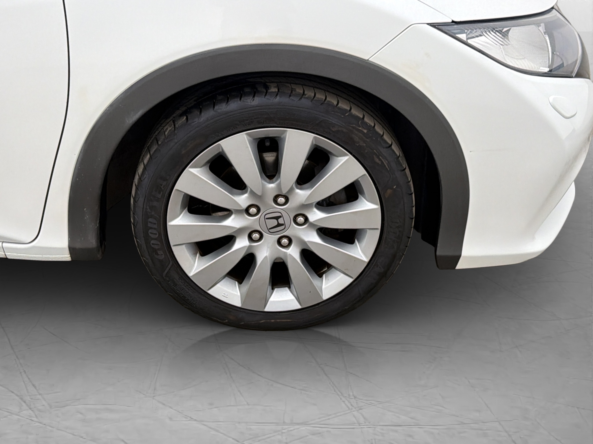 Honda Civic 1.8 i-VTEC Manuell, 6-trinn, 142hk, 2013