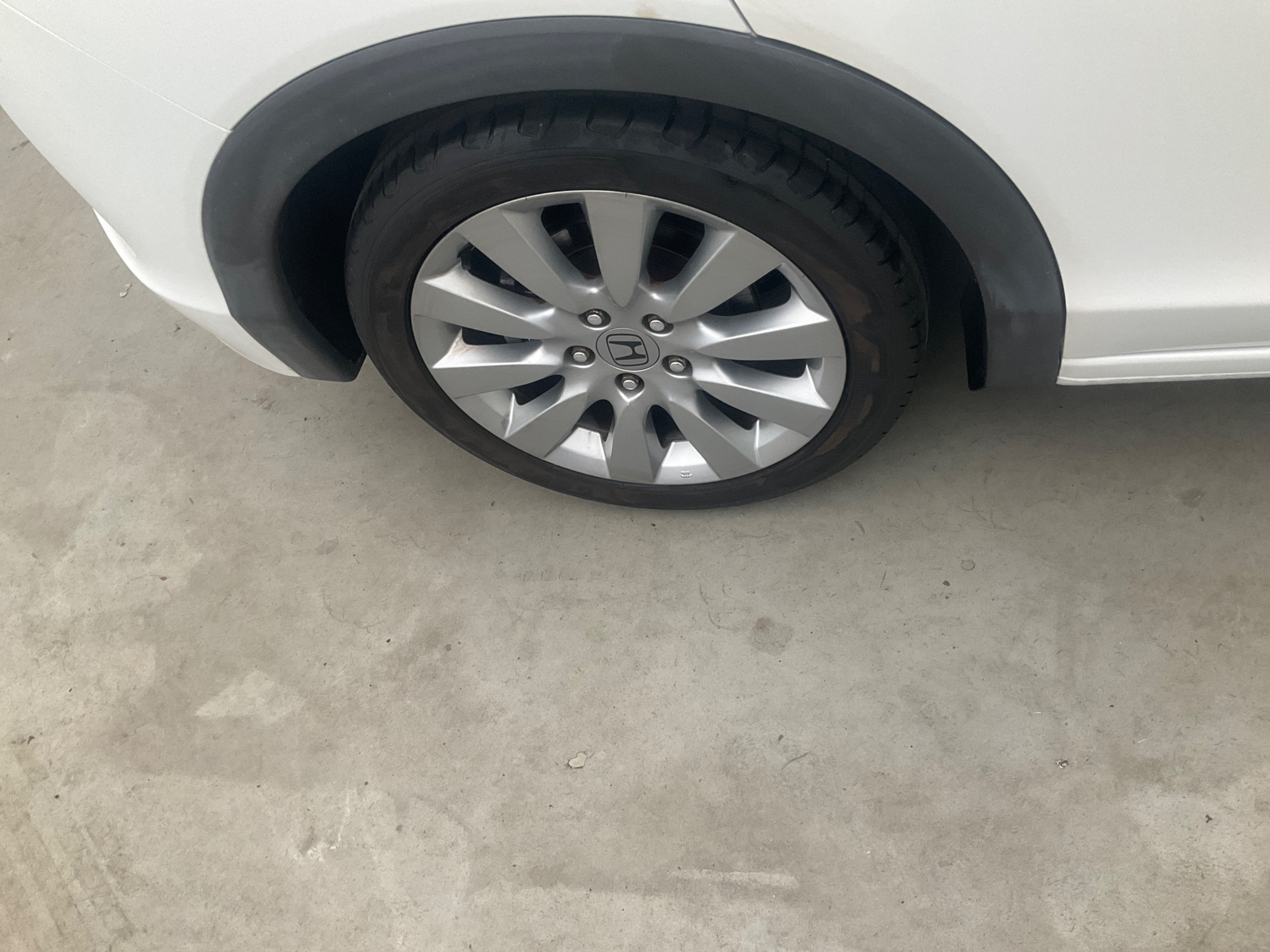 Honda Civic 1.8 i-VTEC Manuell, 6-trinn, 142hk, 2013
