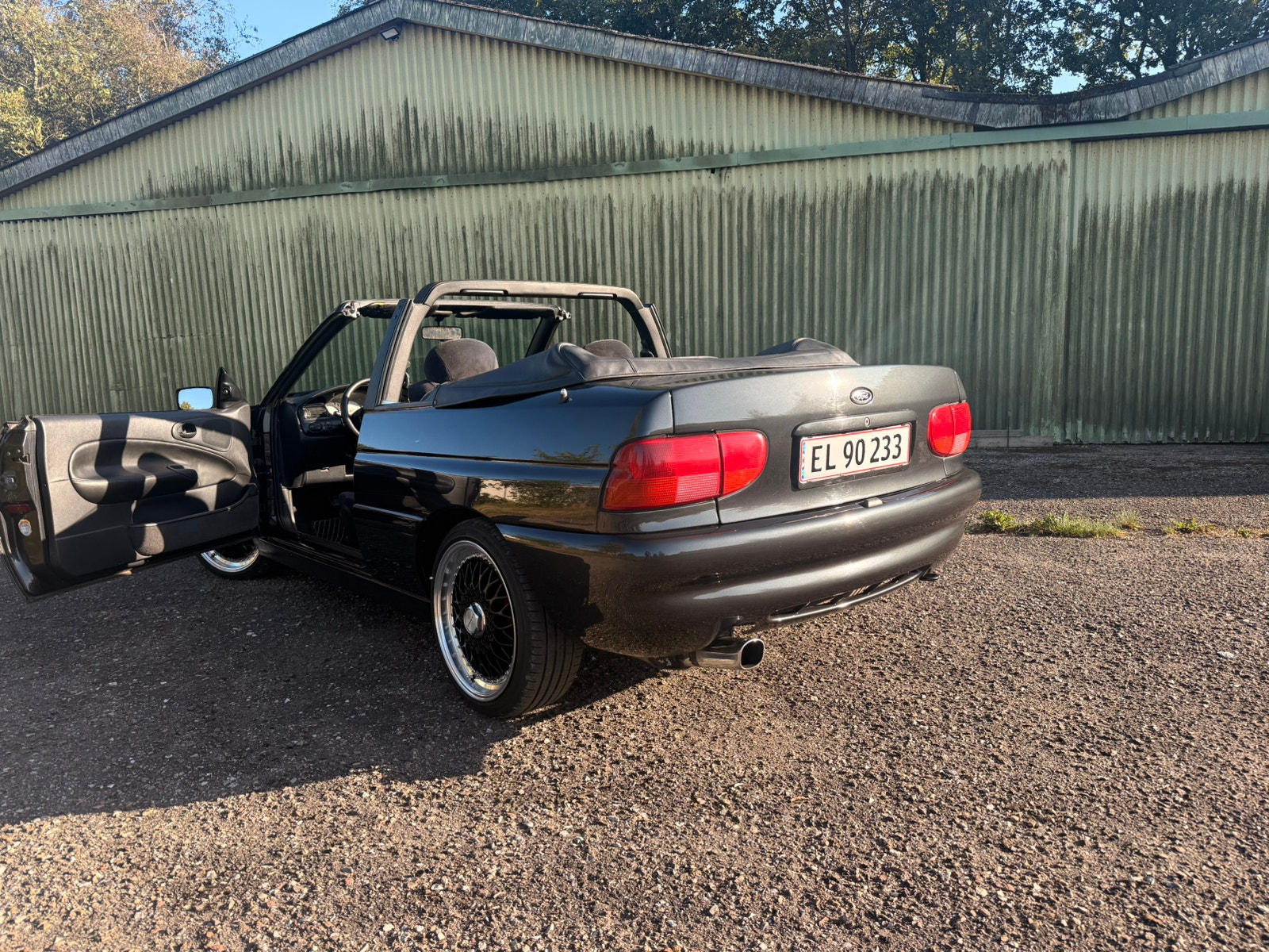 Ford Escort Cabriolet 1.8 Manuell, 5-trinn, 115hk, 1995
