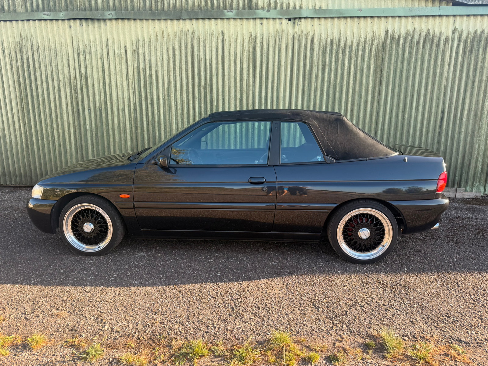 Ford Escort Cabriolet 1.8 Manuell, 5-trinn, 115hk, 1995