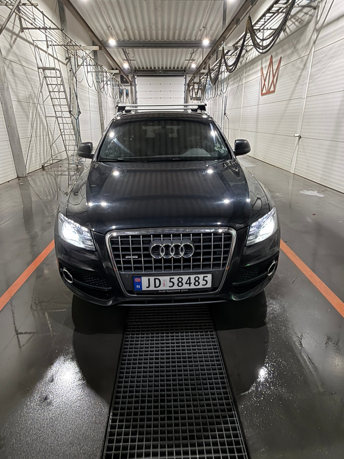 Audi Q5 2.0 TDI DPF quattro Manual, 6-trins, 143ps, 2011
