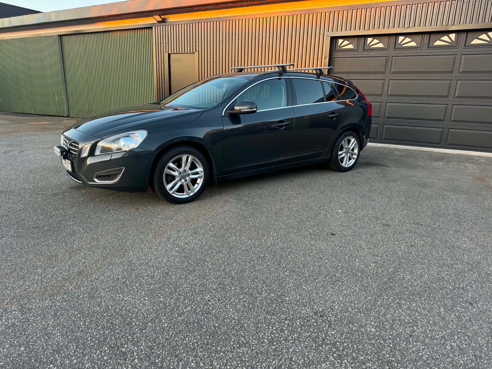 Volvo V60 D3 Manual, 163hp, 2012