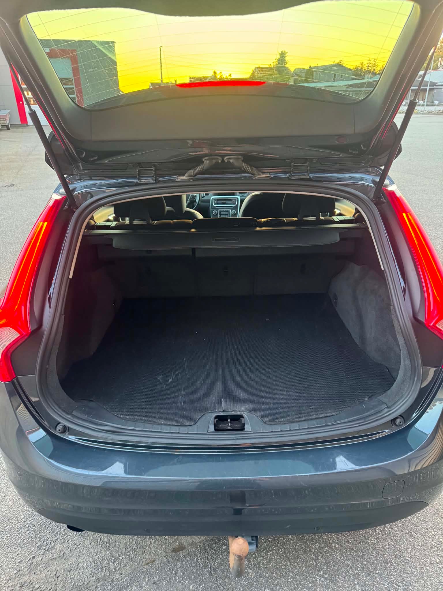 Volvo V60 D3 Manual, 163hp, 2012