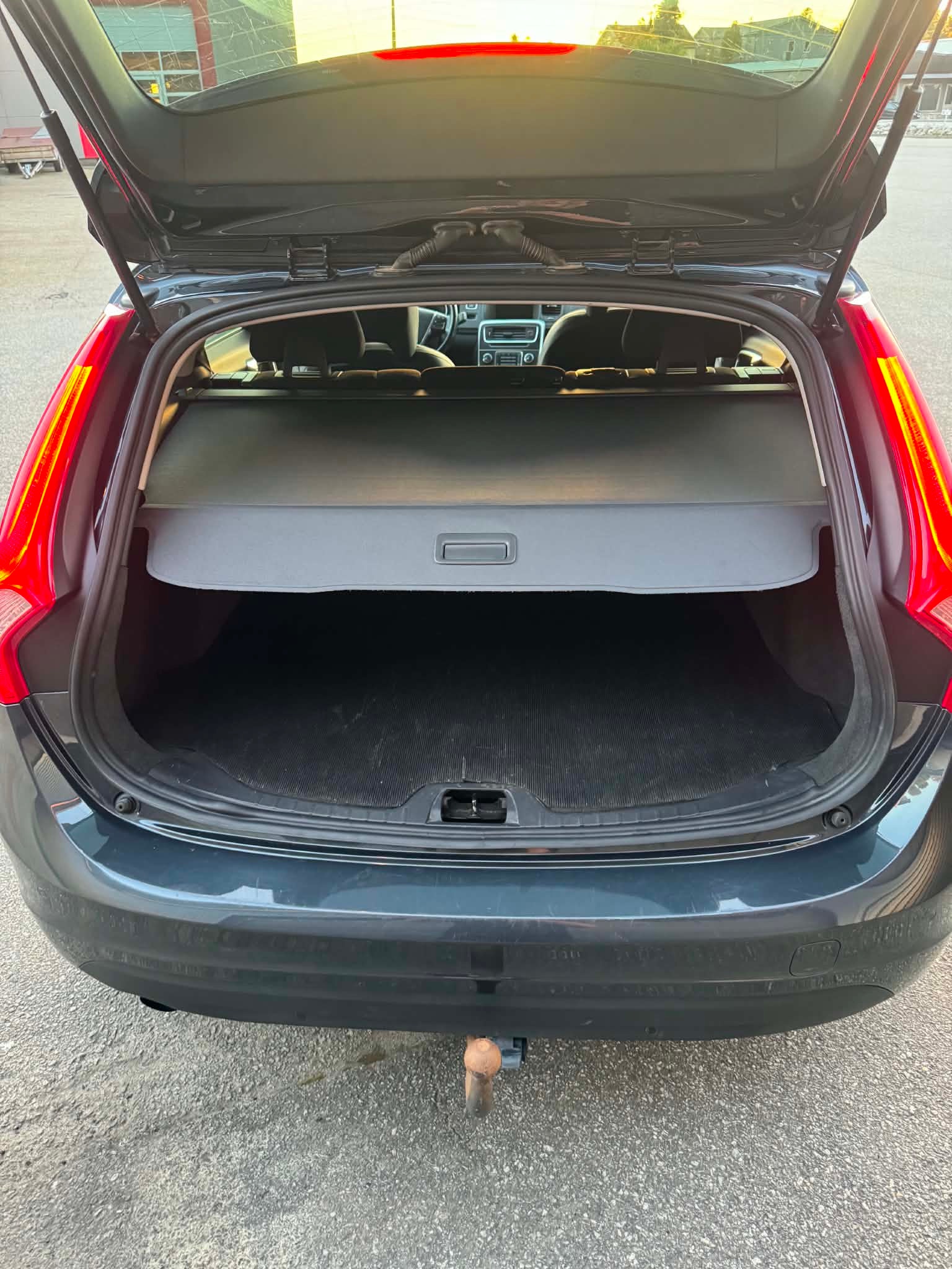 Volvo V60 D3 Manual, 163hp, 2012