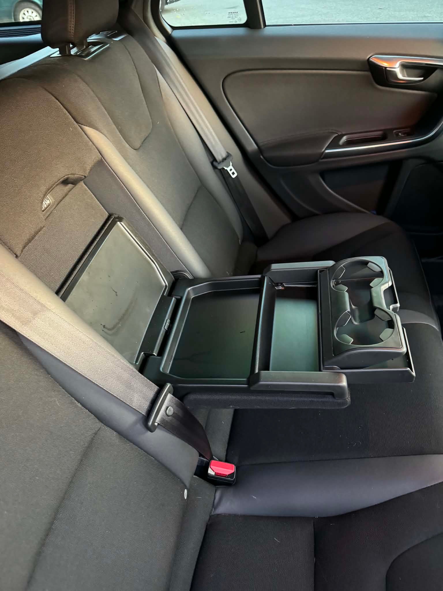 Volvo V60 D3 Manual, 163hp, 2012