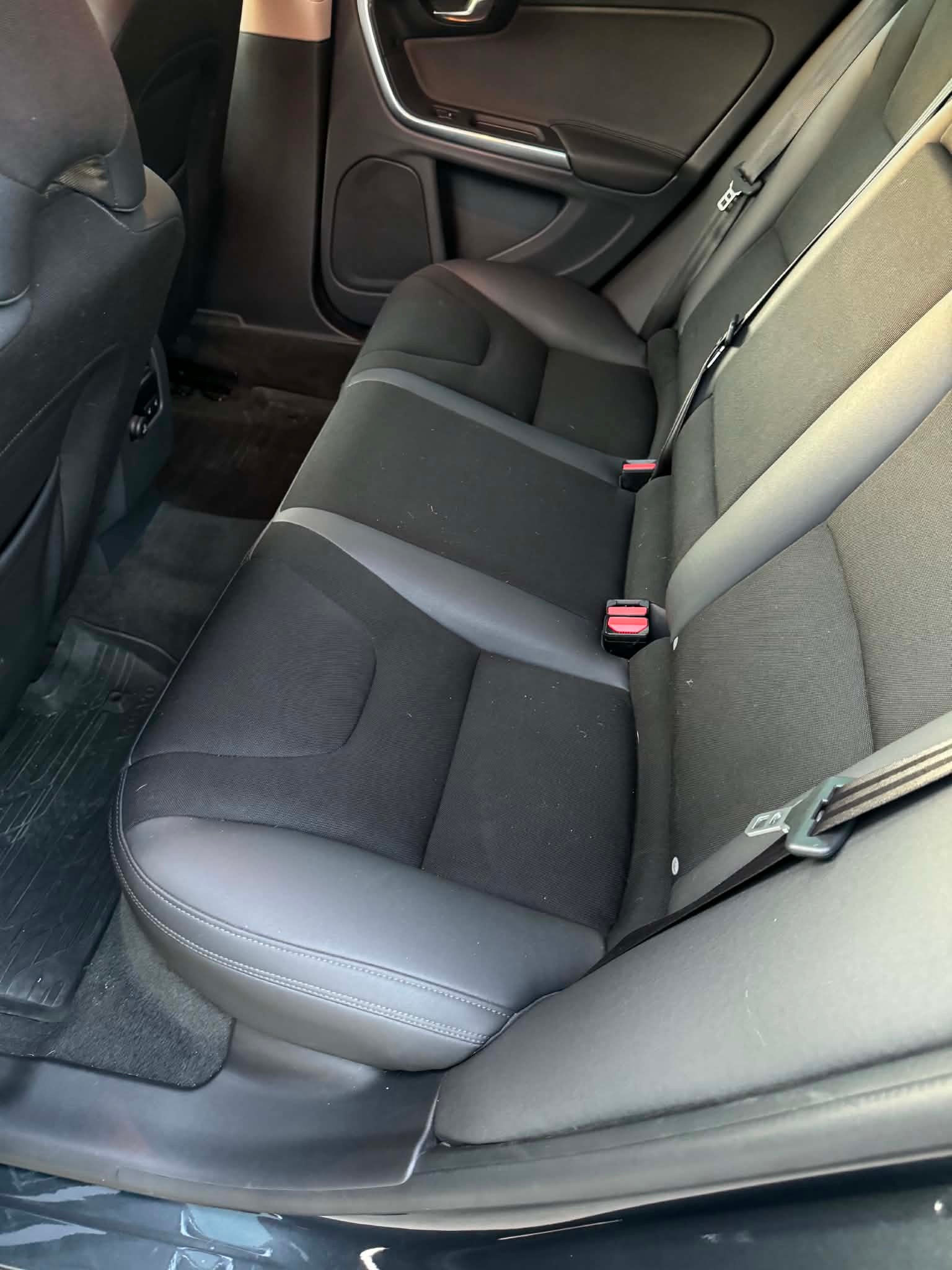 Volvo V60 D3 Manual, 163hp, 2012