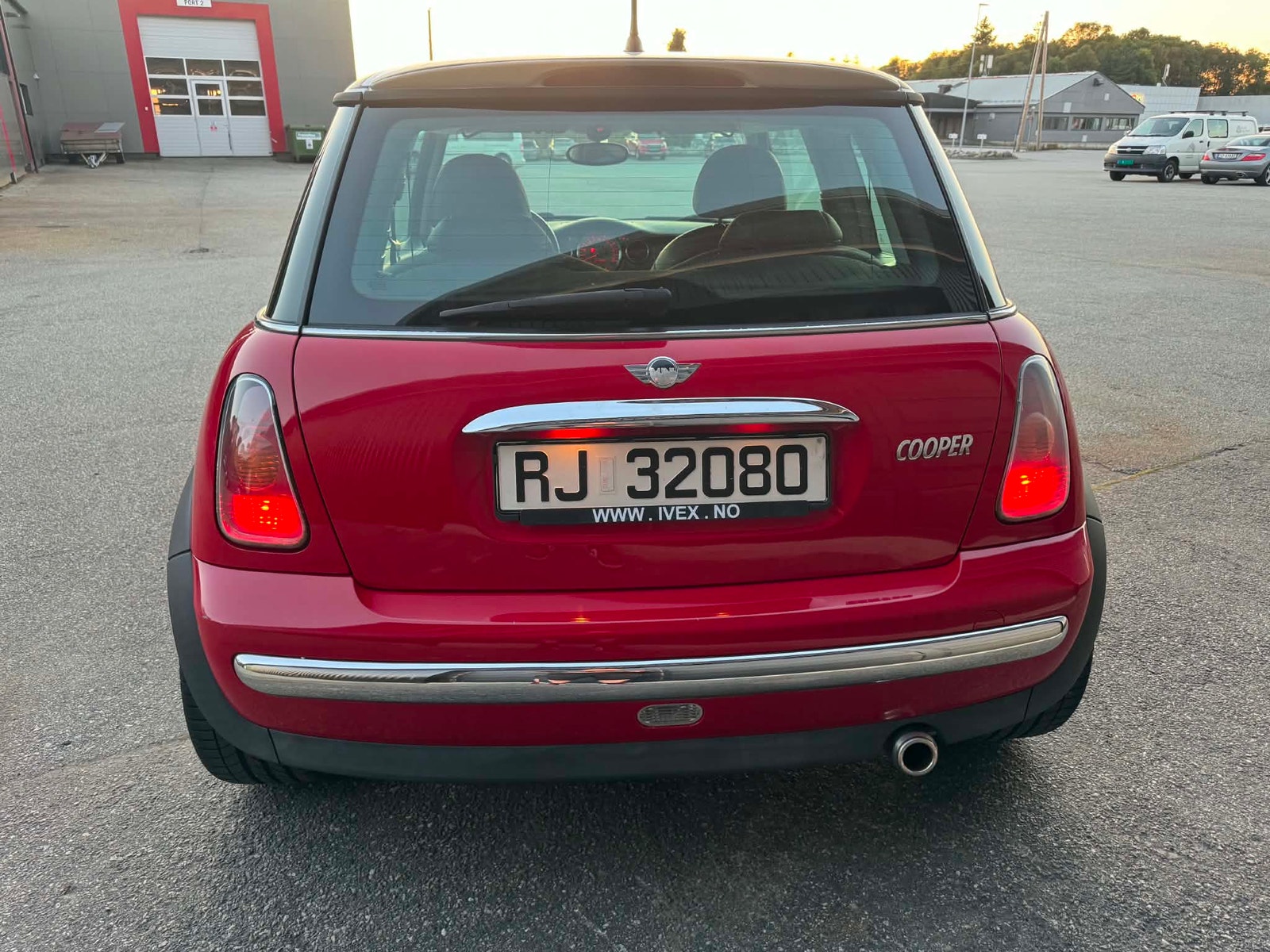 MINI Cooper Manual, 5-trins, 116ps, 2004