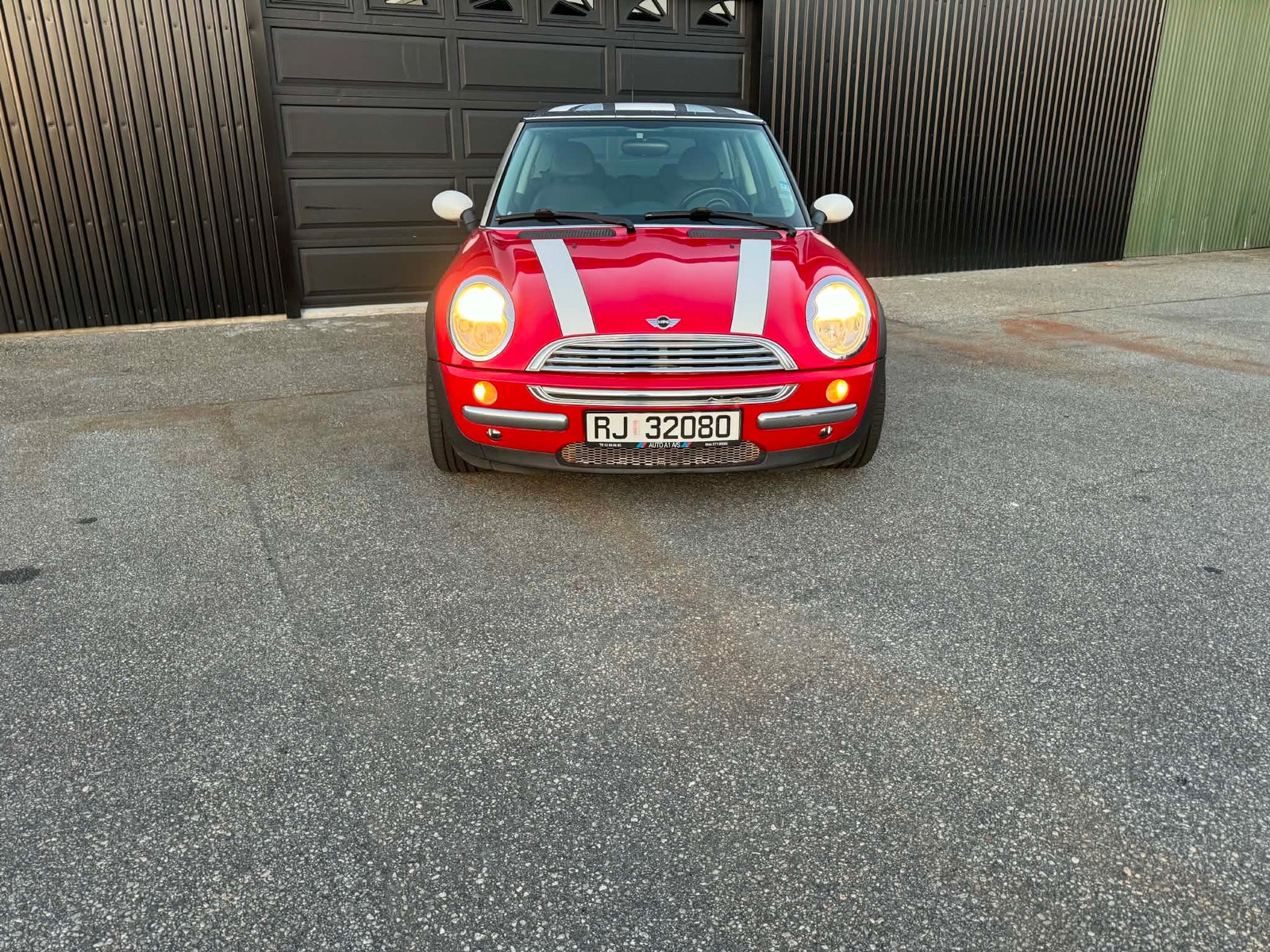 MINI Cooper Manual, 5-trins, 116ps, 2004
