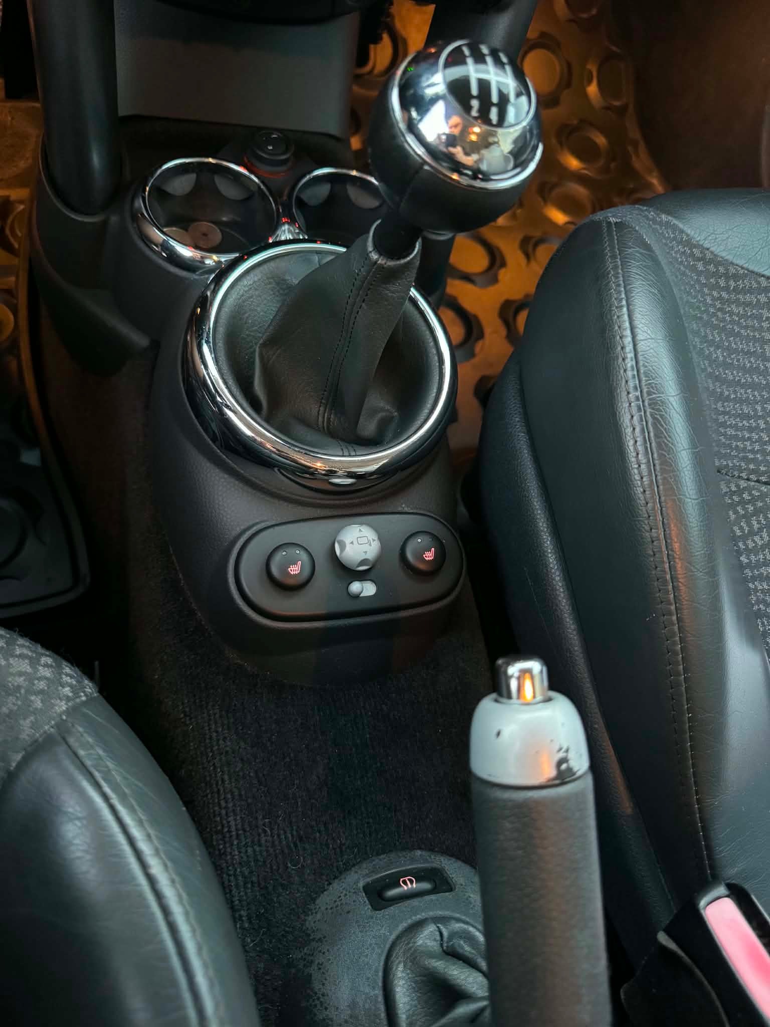 MINI Cooper Manual, 5-trins, 116ps, 2004