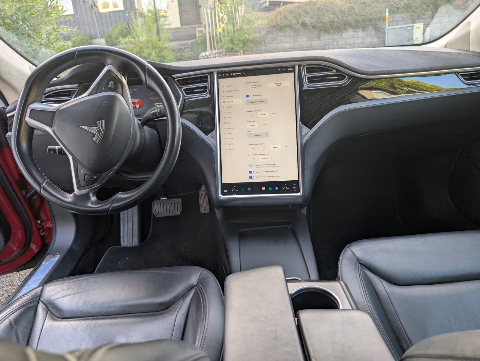 Tesla Model S 75D, 525ps, 2016
