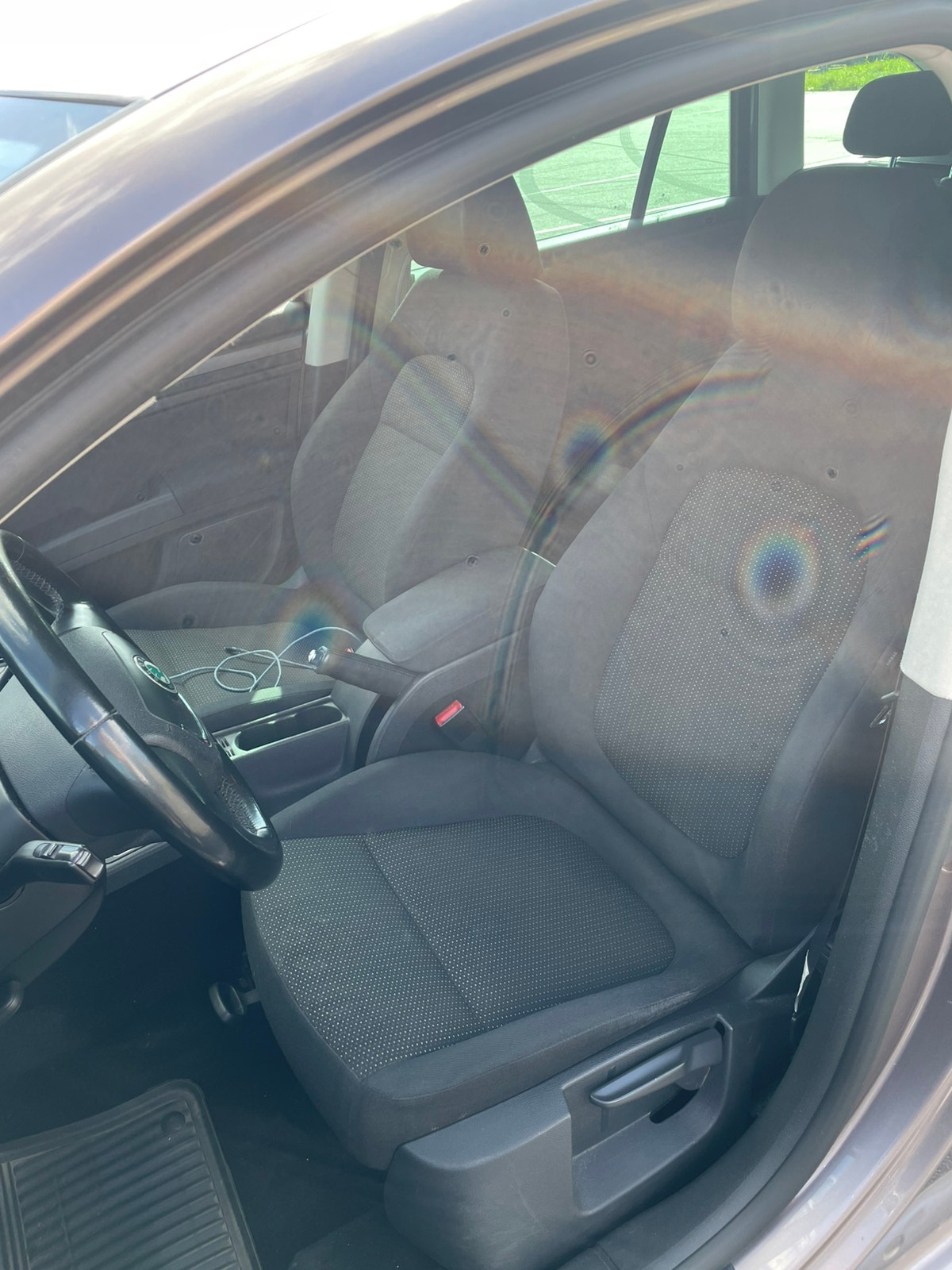 Škoda Superb Combi 1.6 TDI Manual, 105hp, 2011