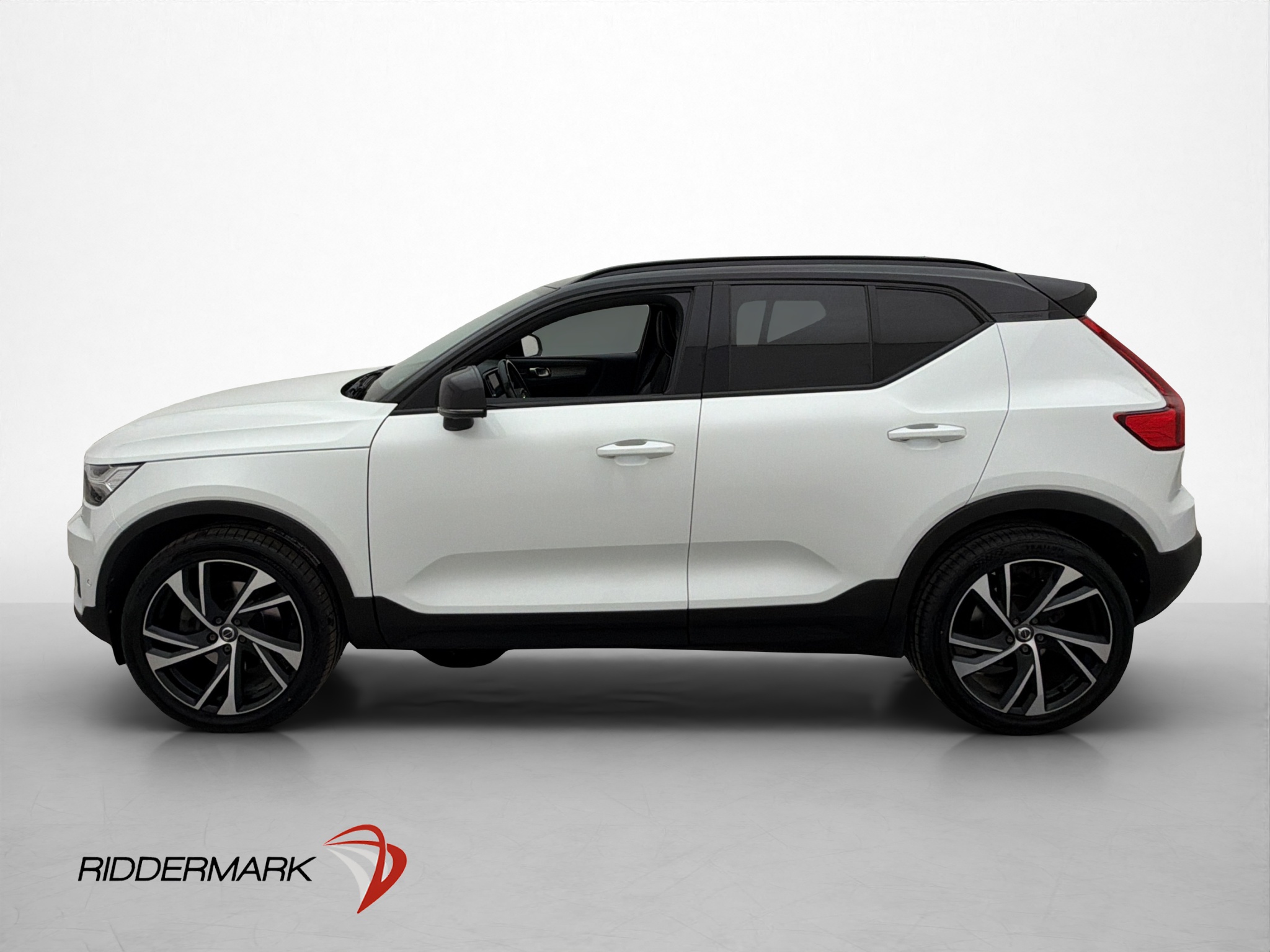 Volvo XC40 D4 AWD Geartronic, 190hp, 2018