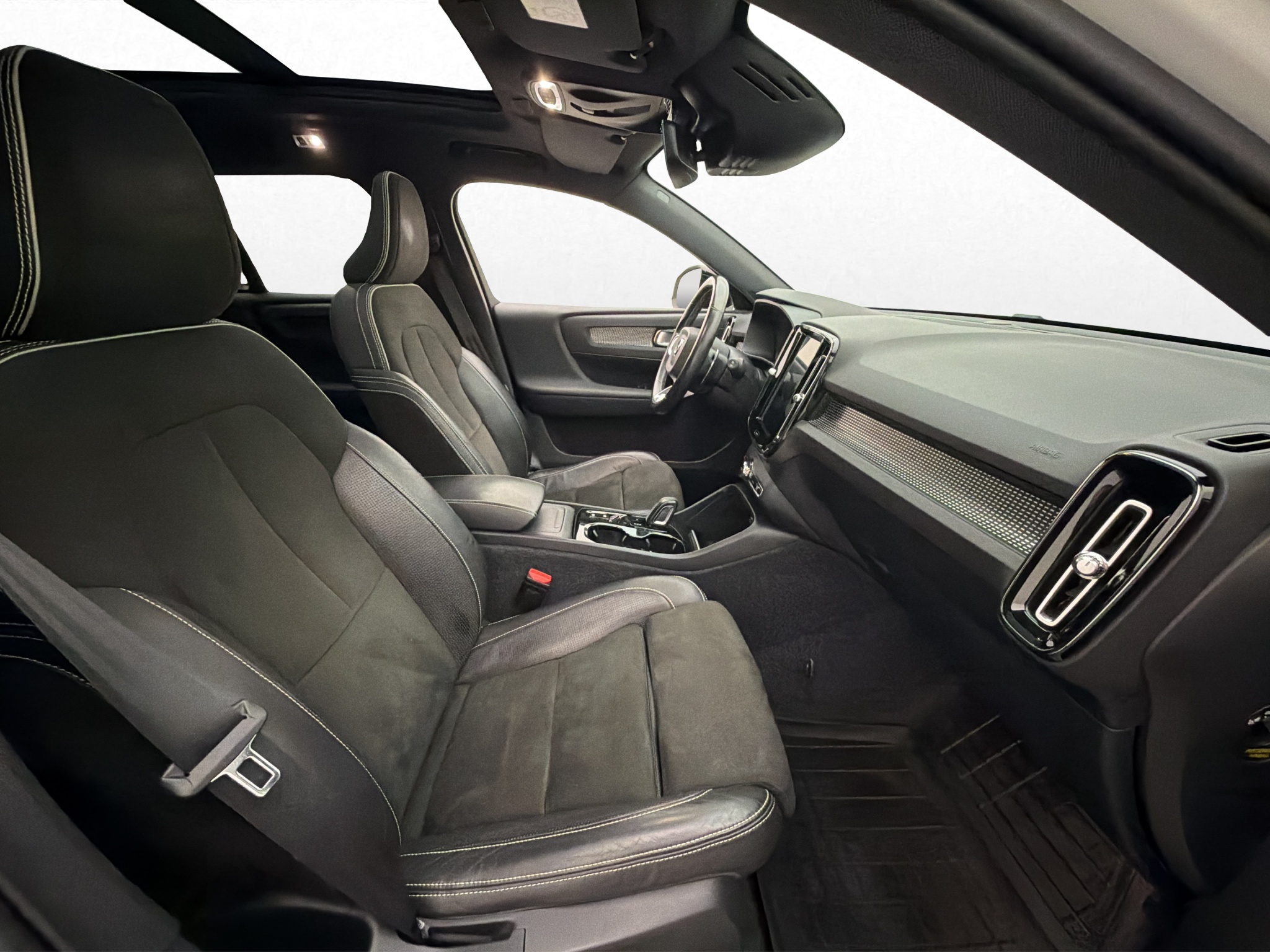Volvo XC40 D4 AWD Geartronic, 190hp, 2018