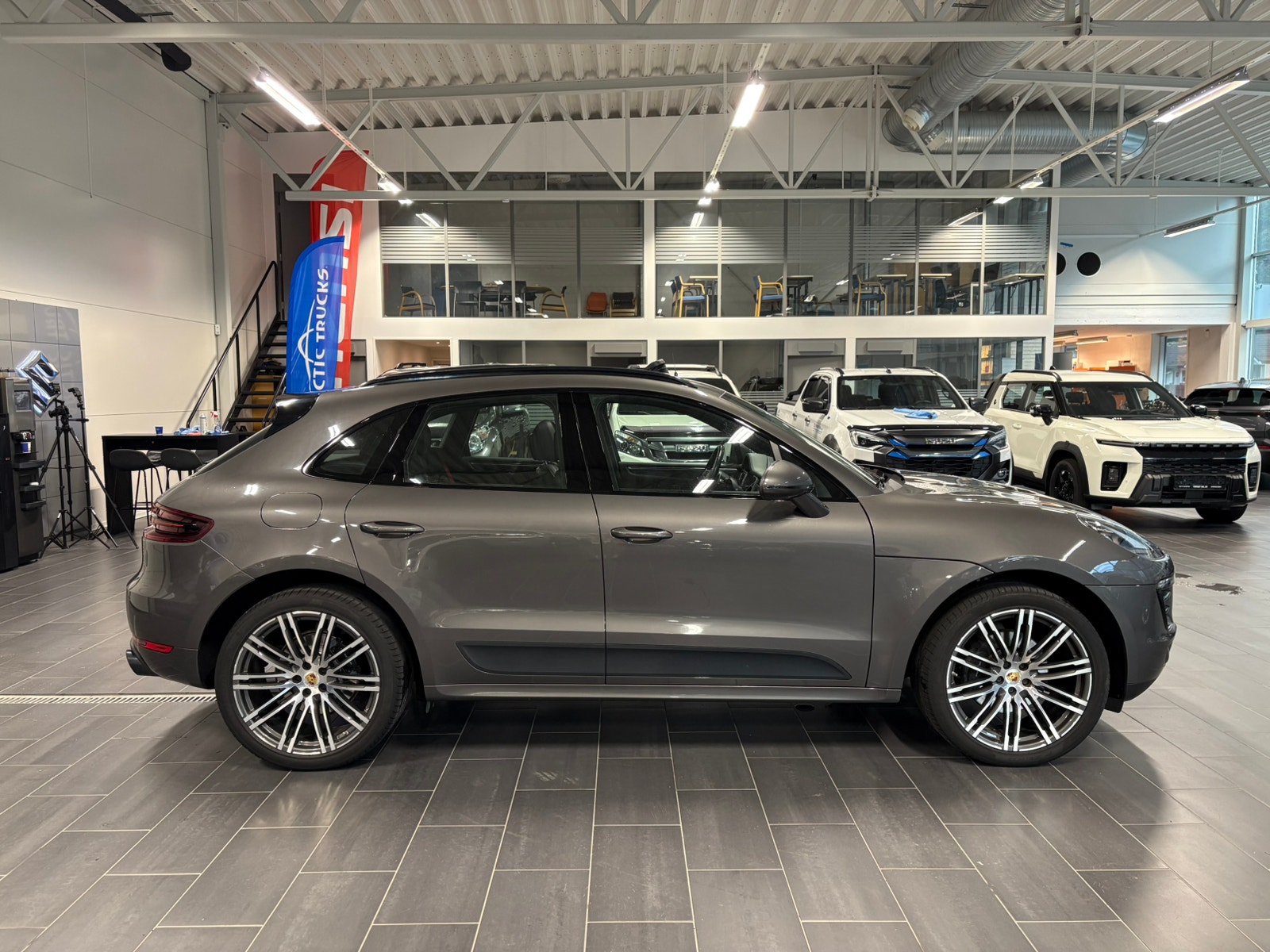Porsche Macan PDK, 7-trins, 252ps, 2017
