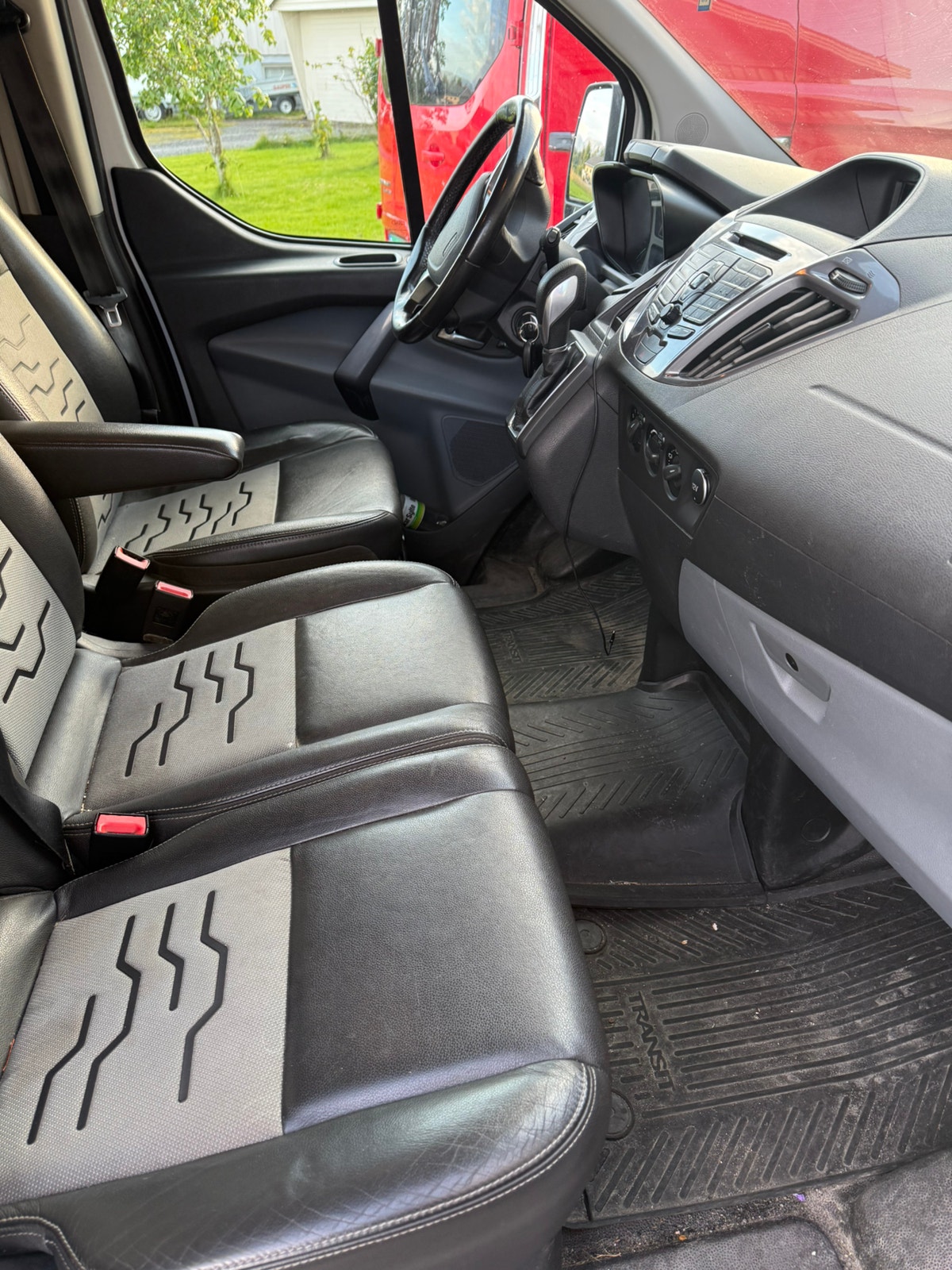 Ford Transit Custom 290 2.0 TDCi SelectShift, 6-trins, 170ps, 2017