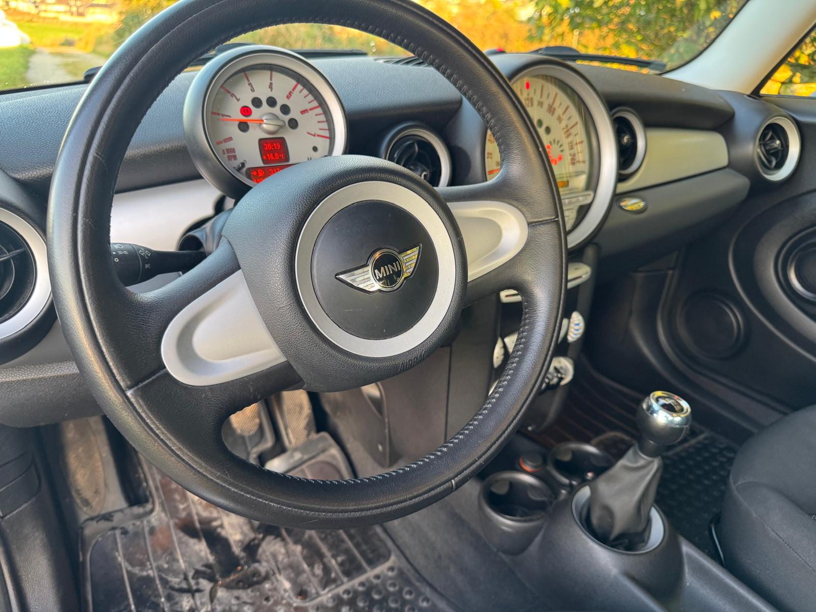 MINI Cooper D Manual, 109hp, 2007