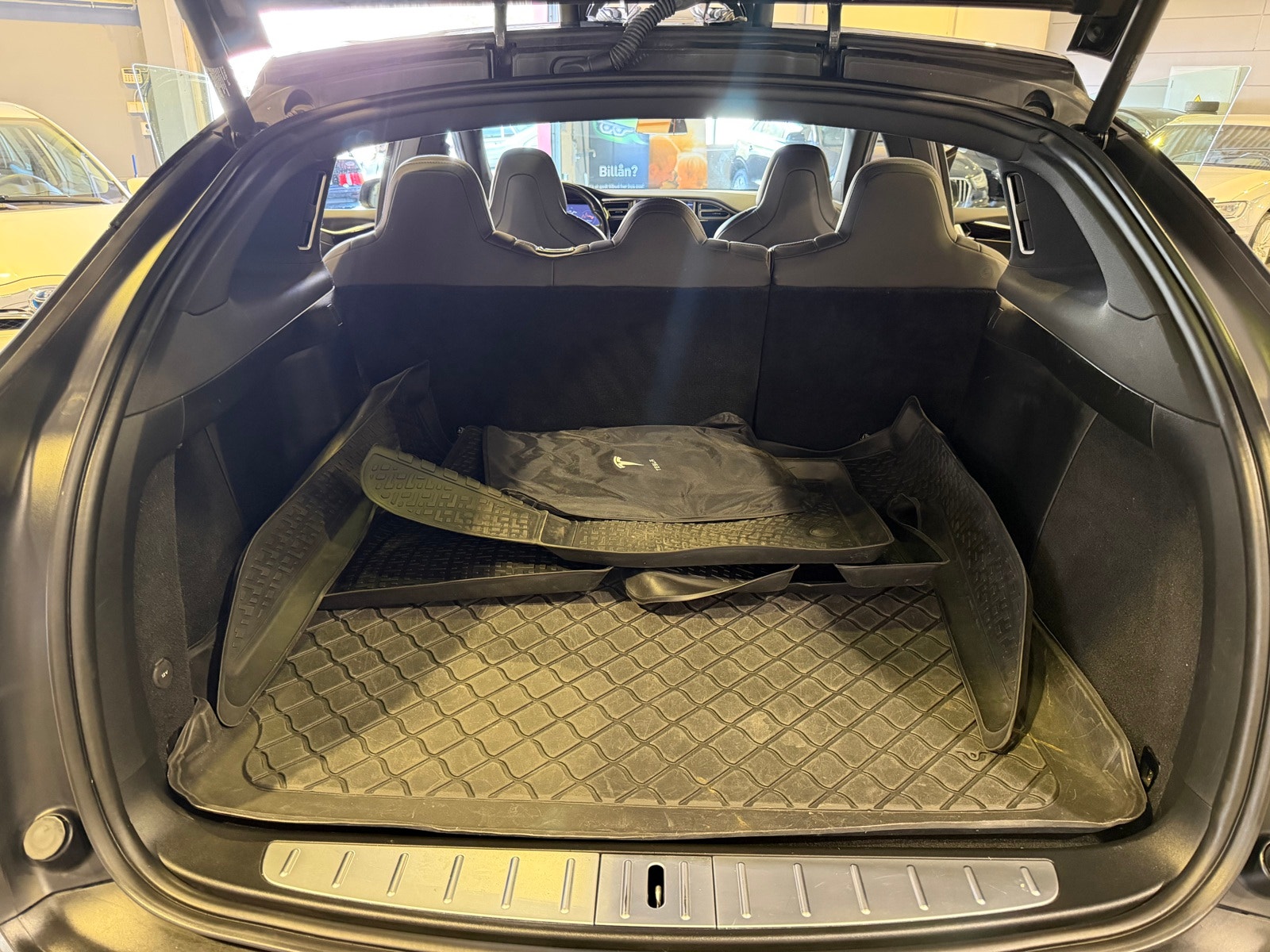 Tesla Model X 75D, 525hp, 2017