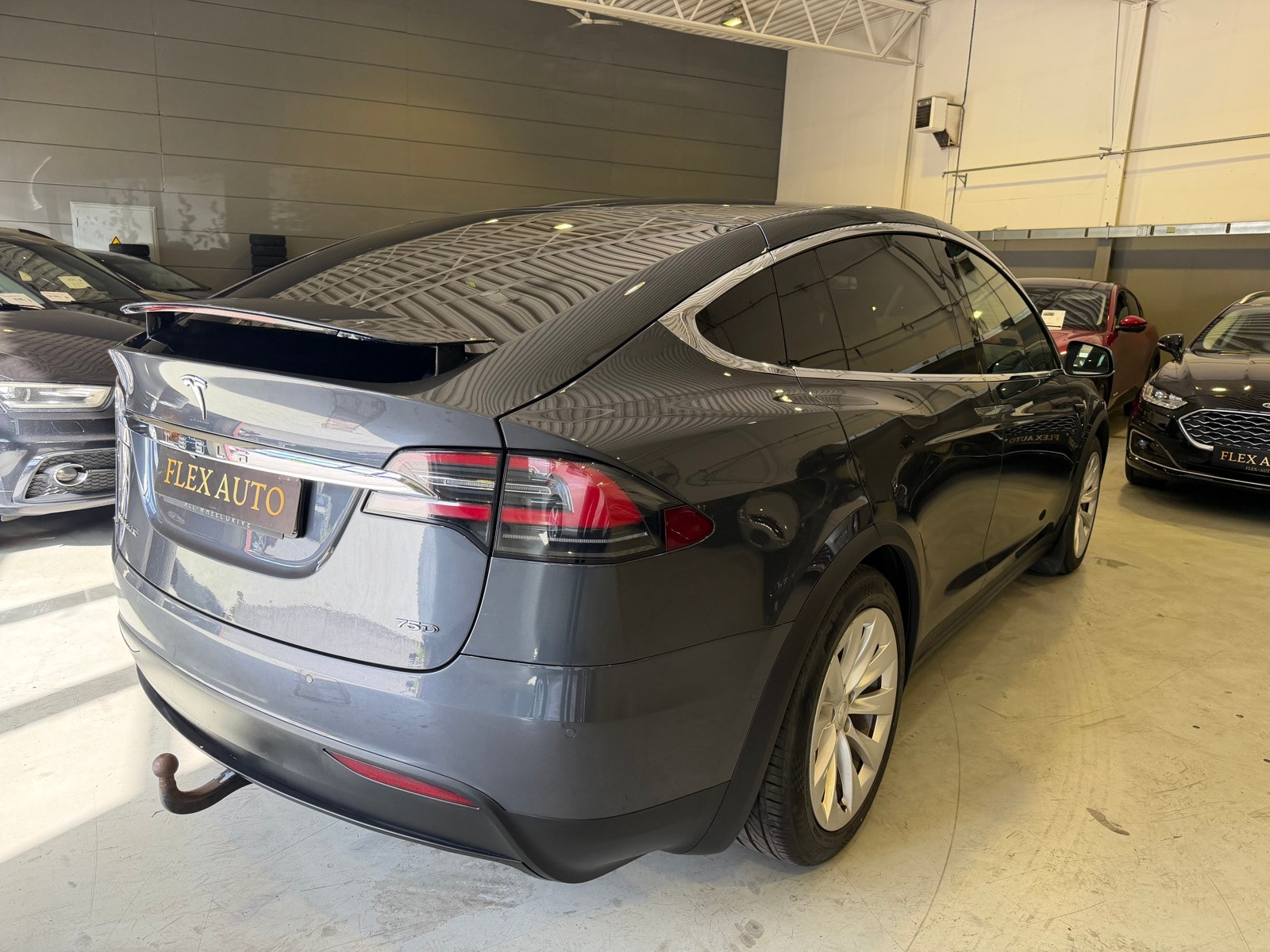 Tesla Model X 75D, 525hp, 2017
