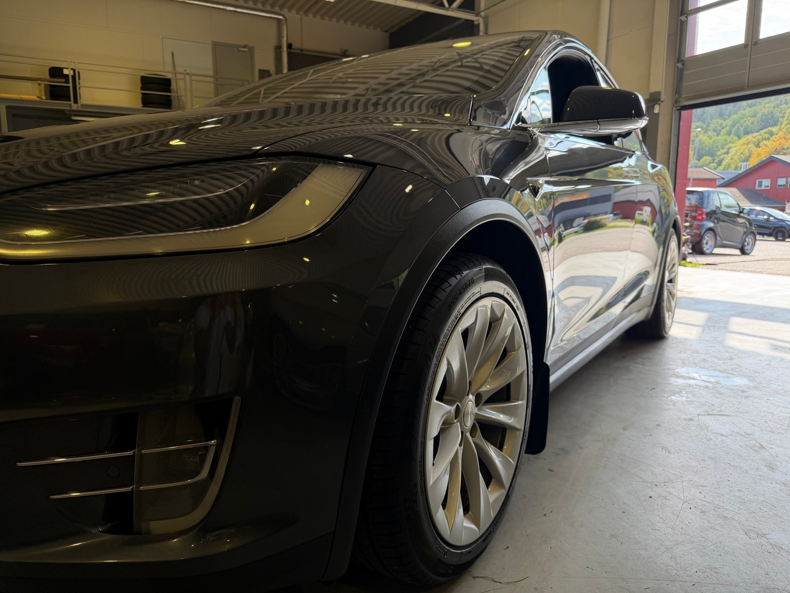 Tesla Model X 75D, 525hp, 2017