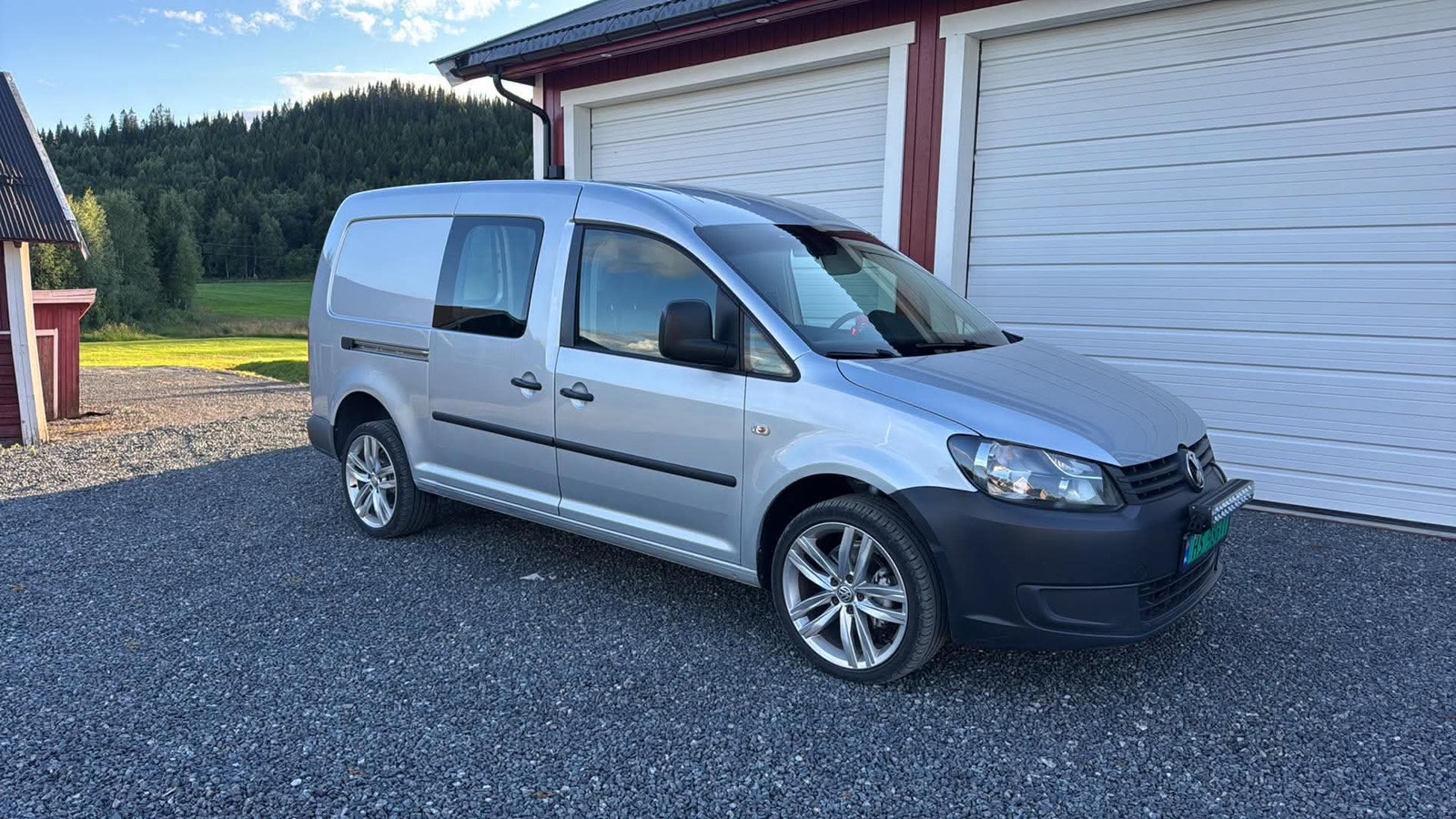 Volkswagen Caddy Maxi Panel Van 2.0 TDI DPF 4Motion Manual, 110hp, 2011