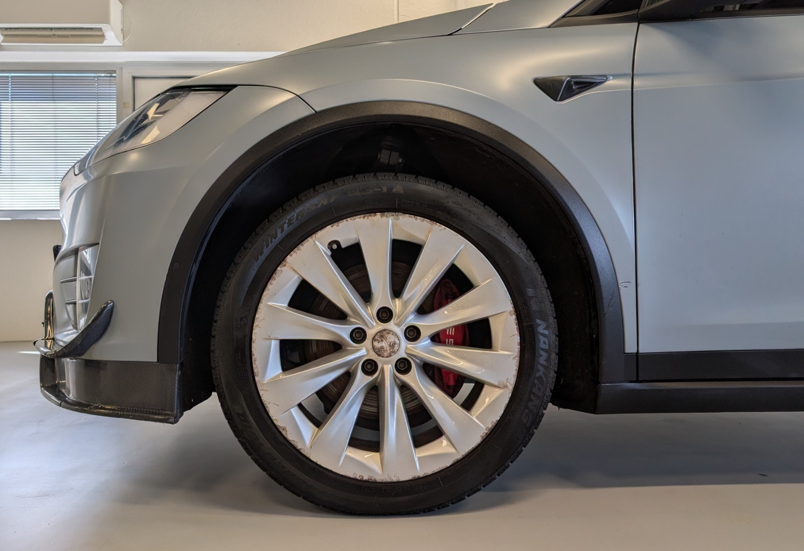 Tesla Model X Standard Range, 333hp, 2019