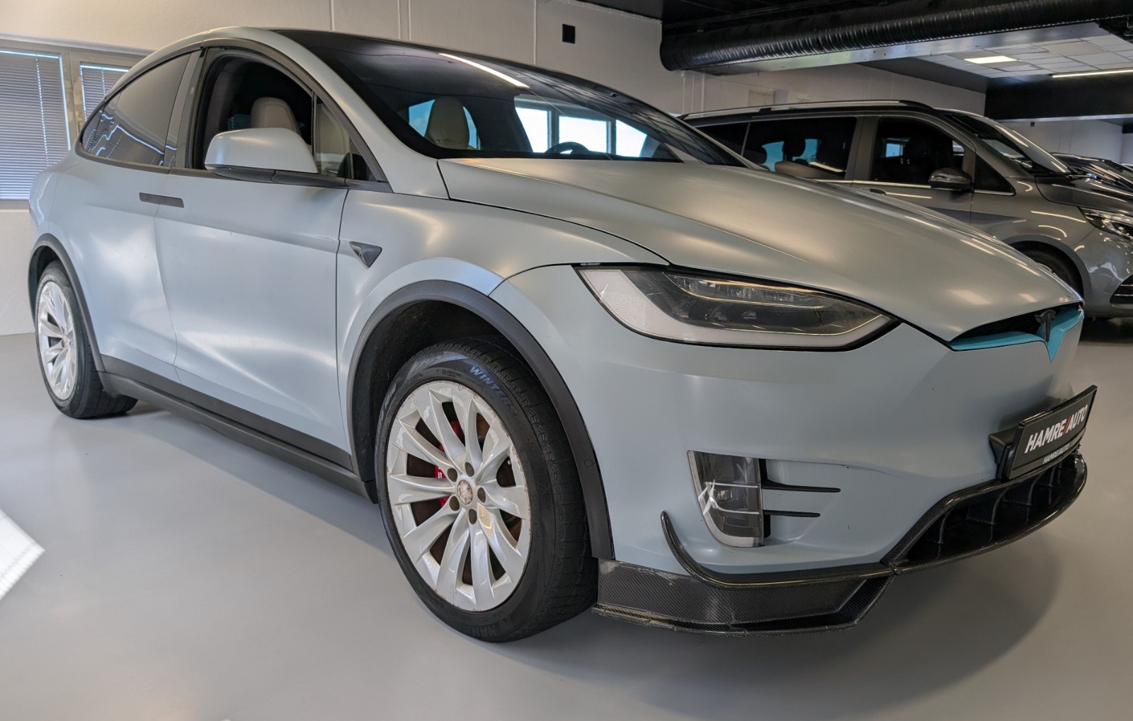 Tesla Model X Standard Range, 333hp, 2019