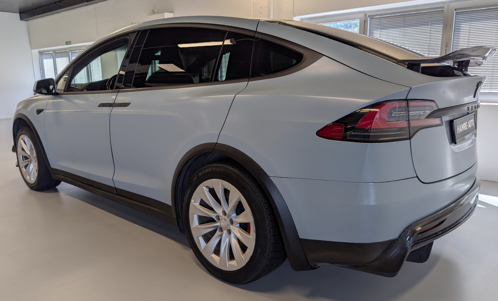Tesla Model X Standard Range, 333hp, 2019