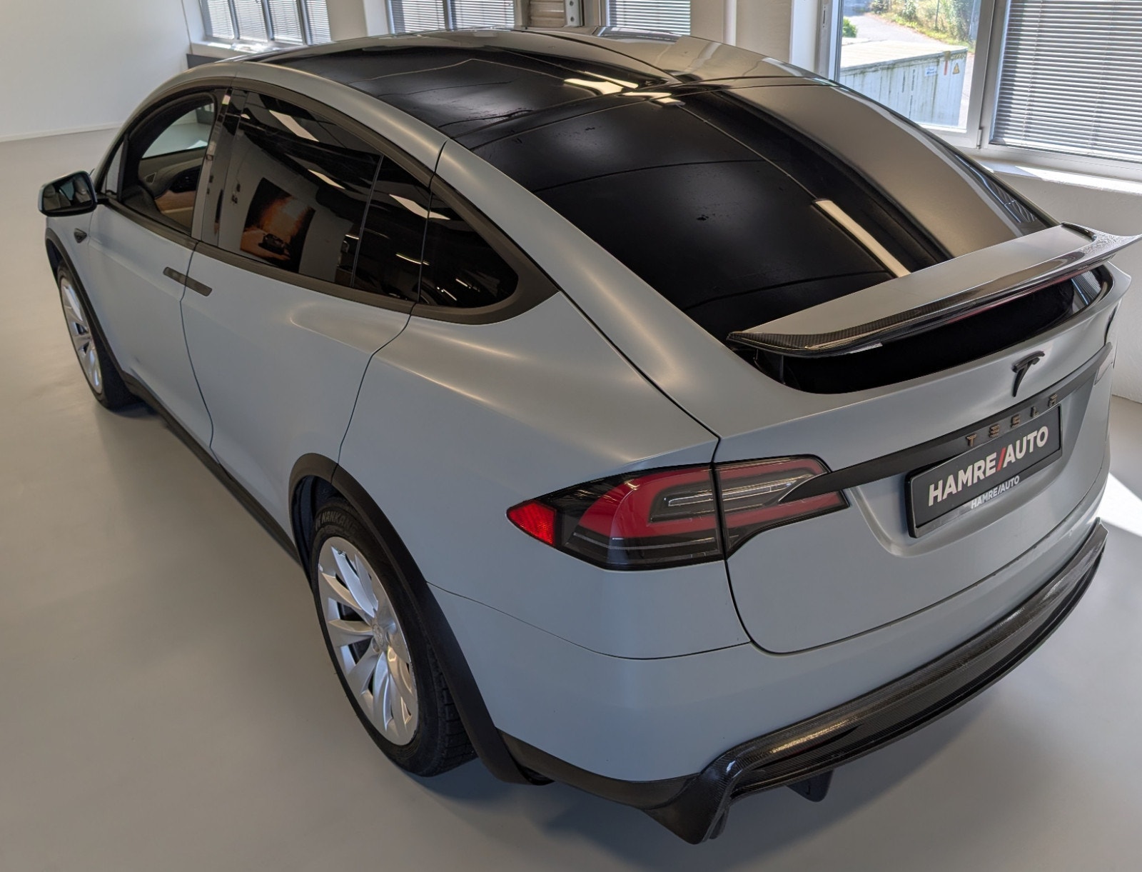 Tesla Model X Standard Range, 333hp, 2019
