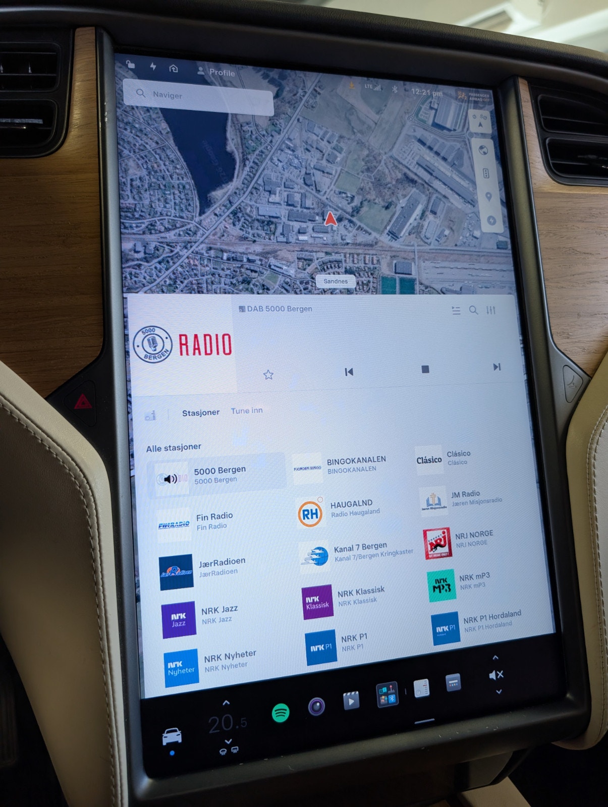 Tesla Model X Standard Range, 333hp, 2019