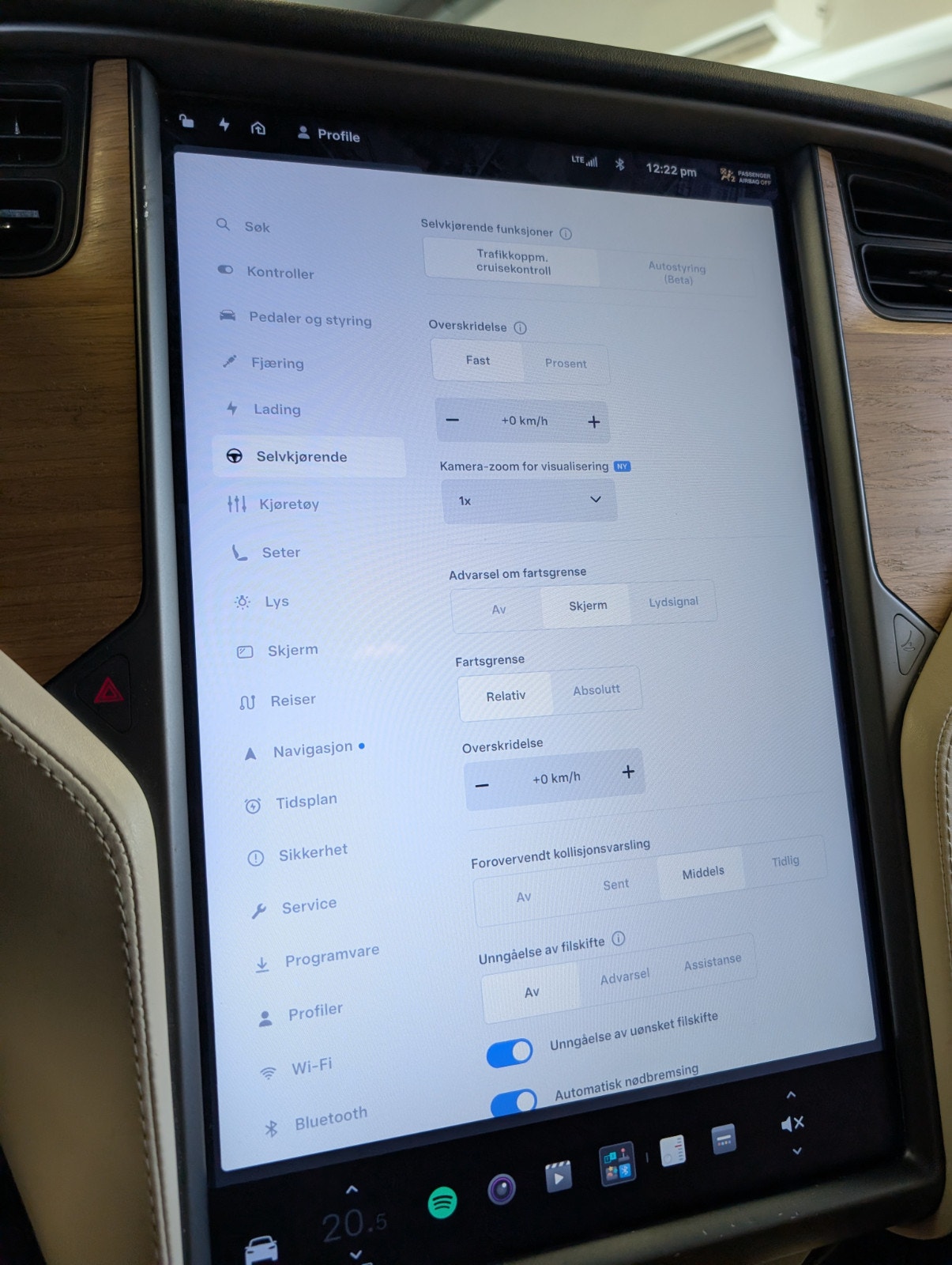 Tesla Model X Standard Range, 333hp, 2019