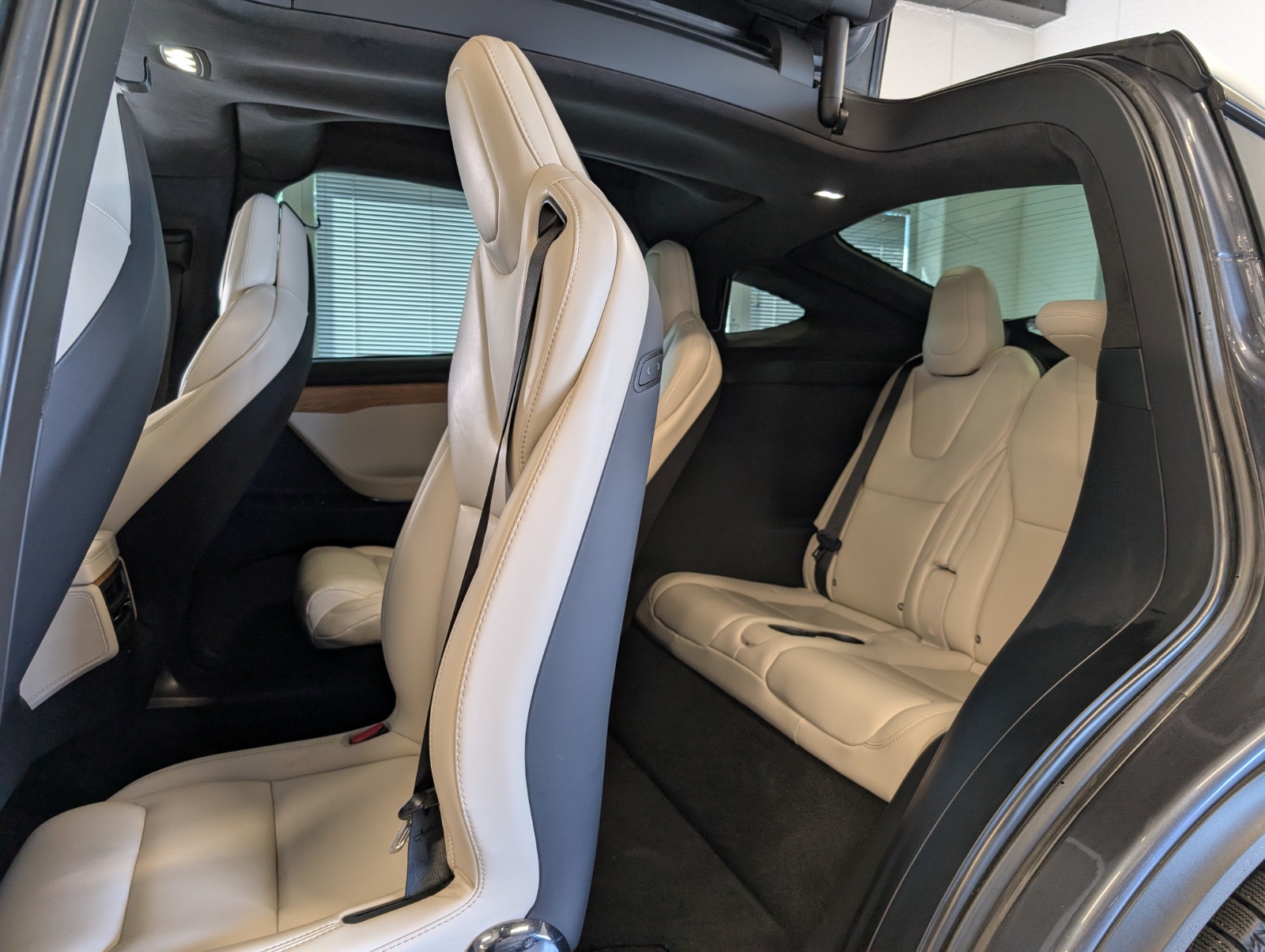 Tesla Model X Standard Range, 333hp, 2019